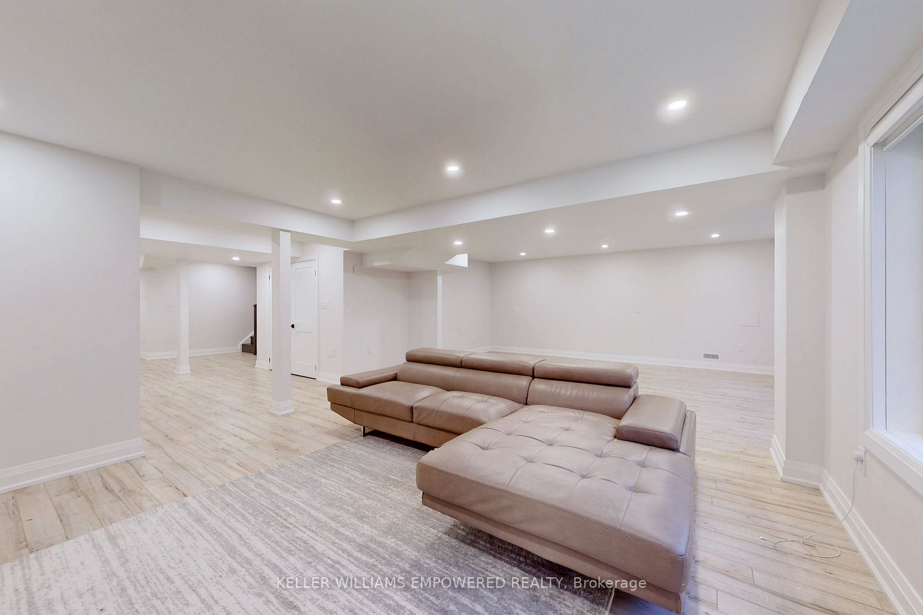 51 Forest Edge Cres