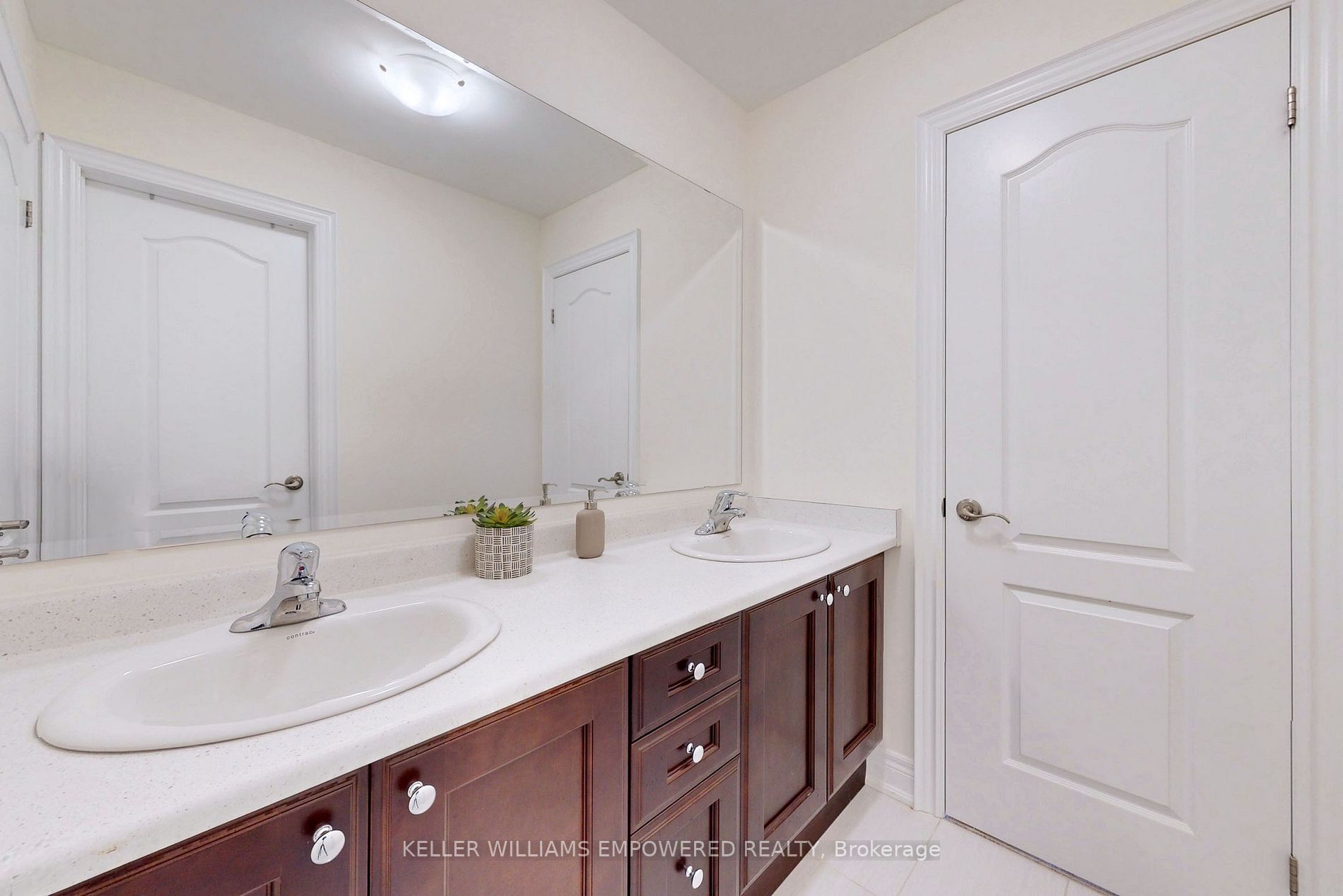 51 Forest Edge Cres