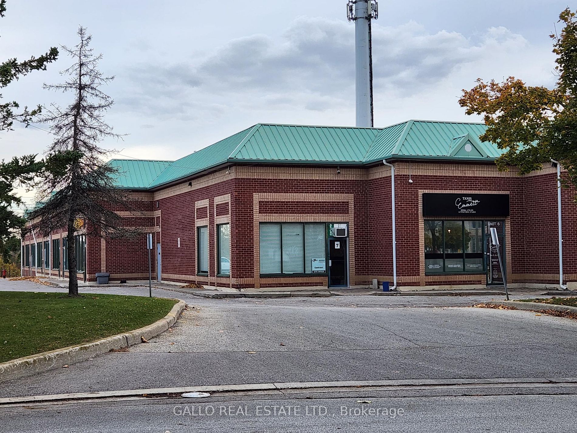 100 Ringwood Dr, #7