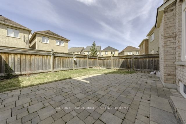70 Fraserwood Rd