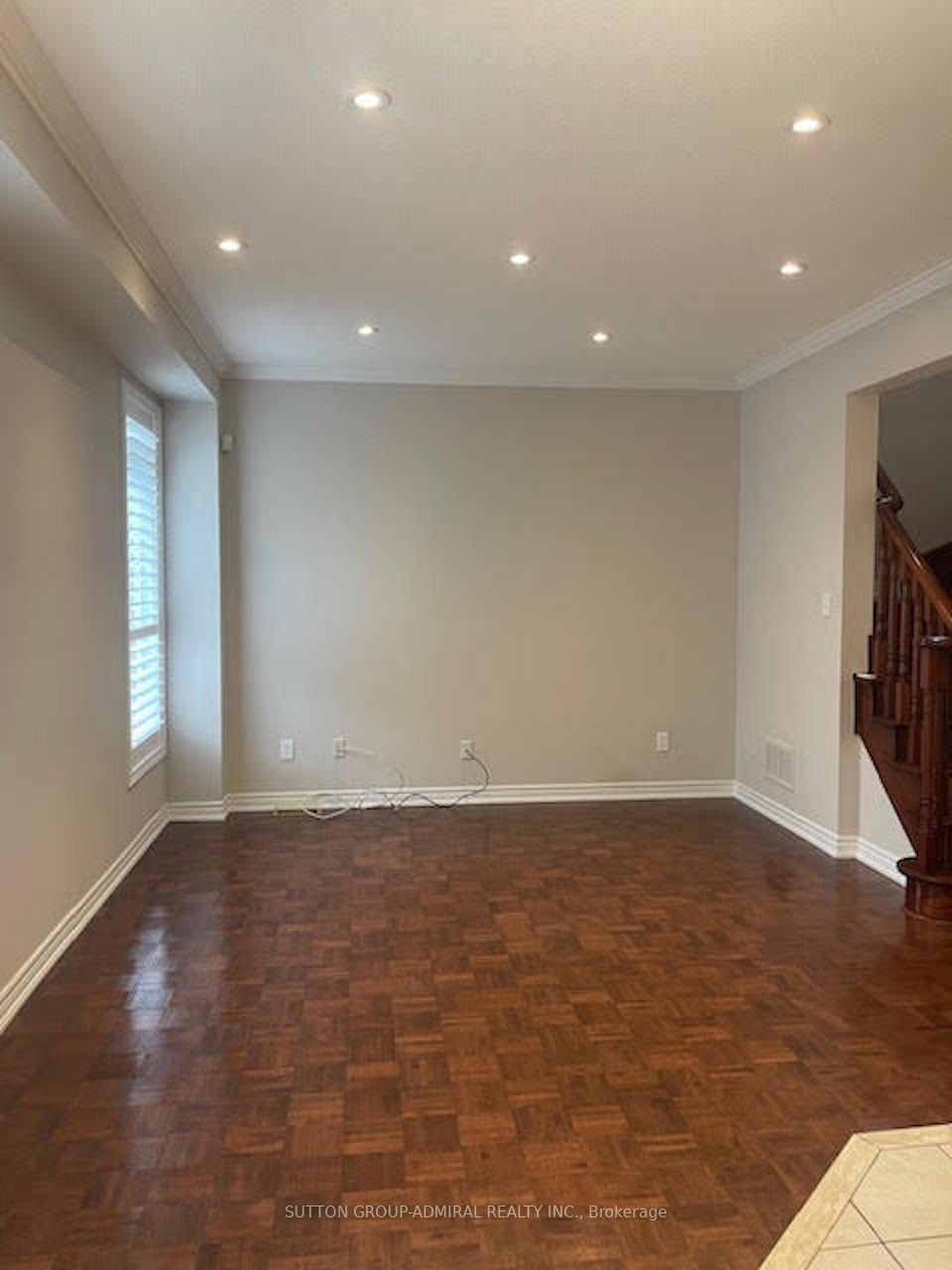 70 Fraserwood Rd