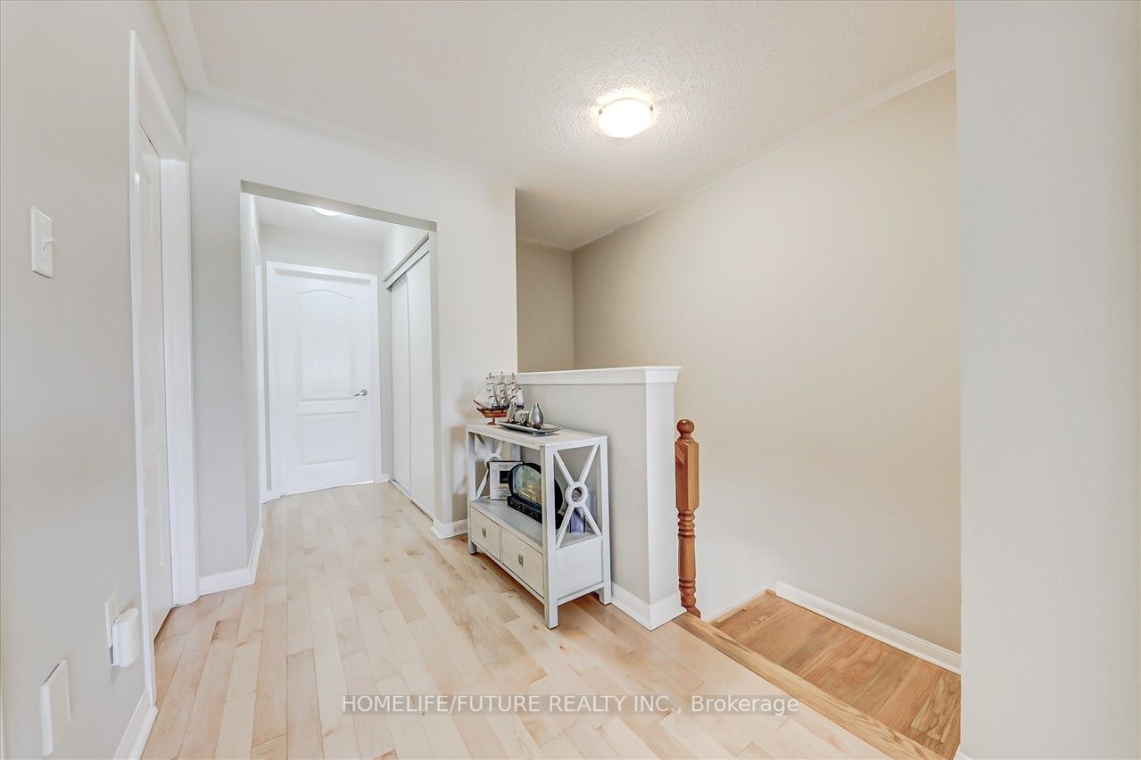 24 Lappe Ave