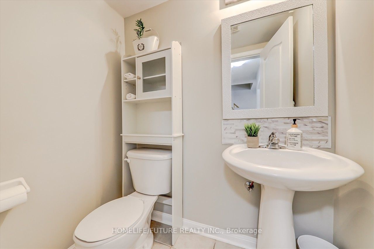 24 Lappe Ave