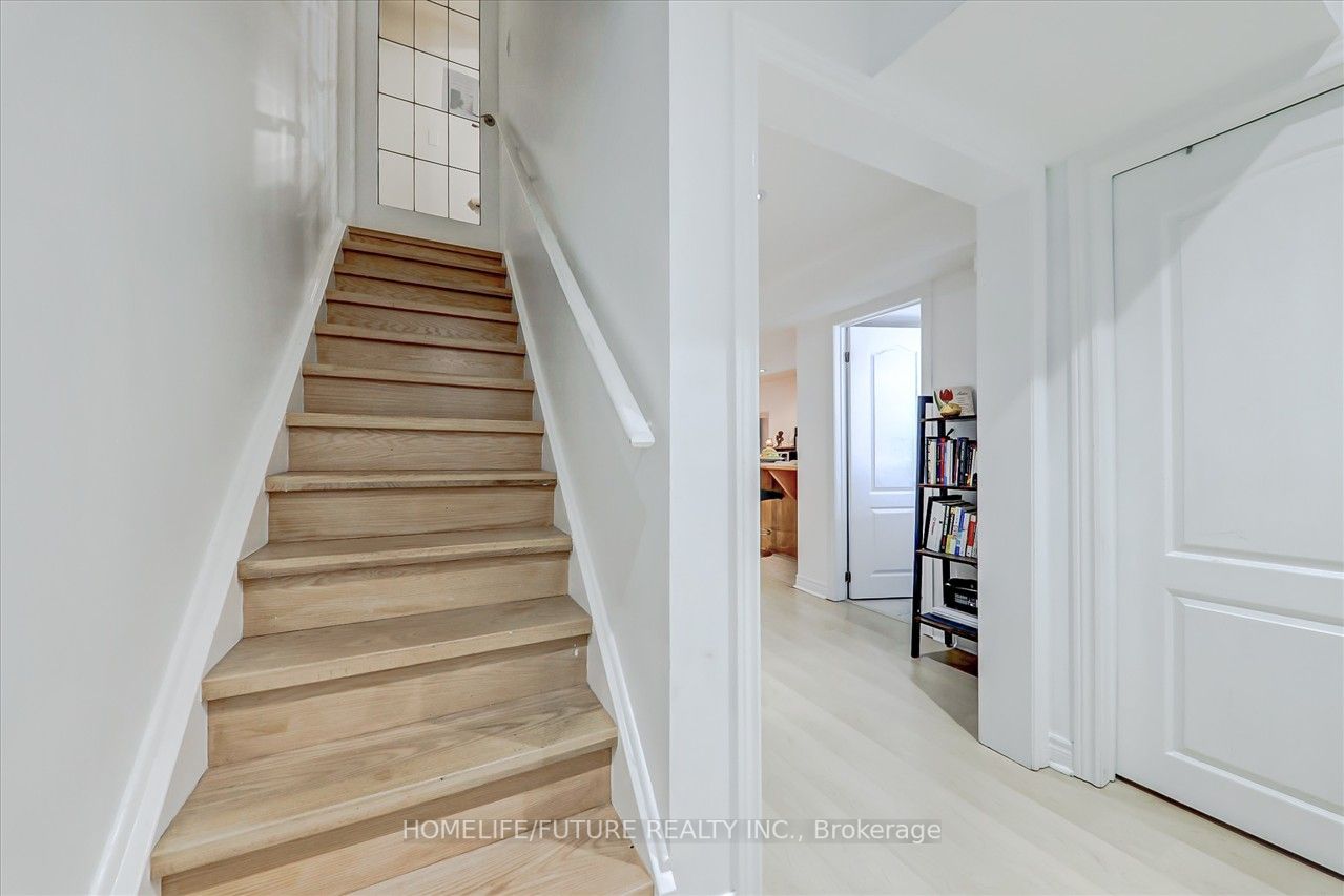 24 Lappe Ave