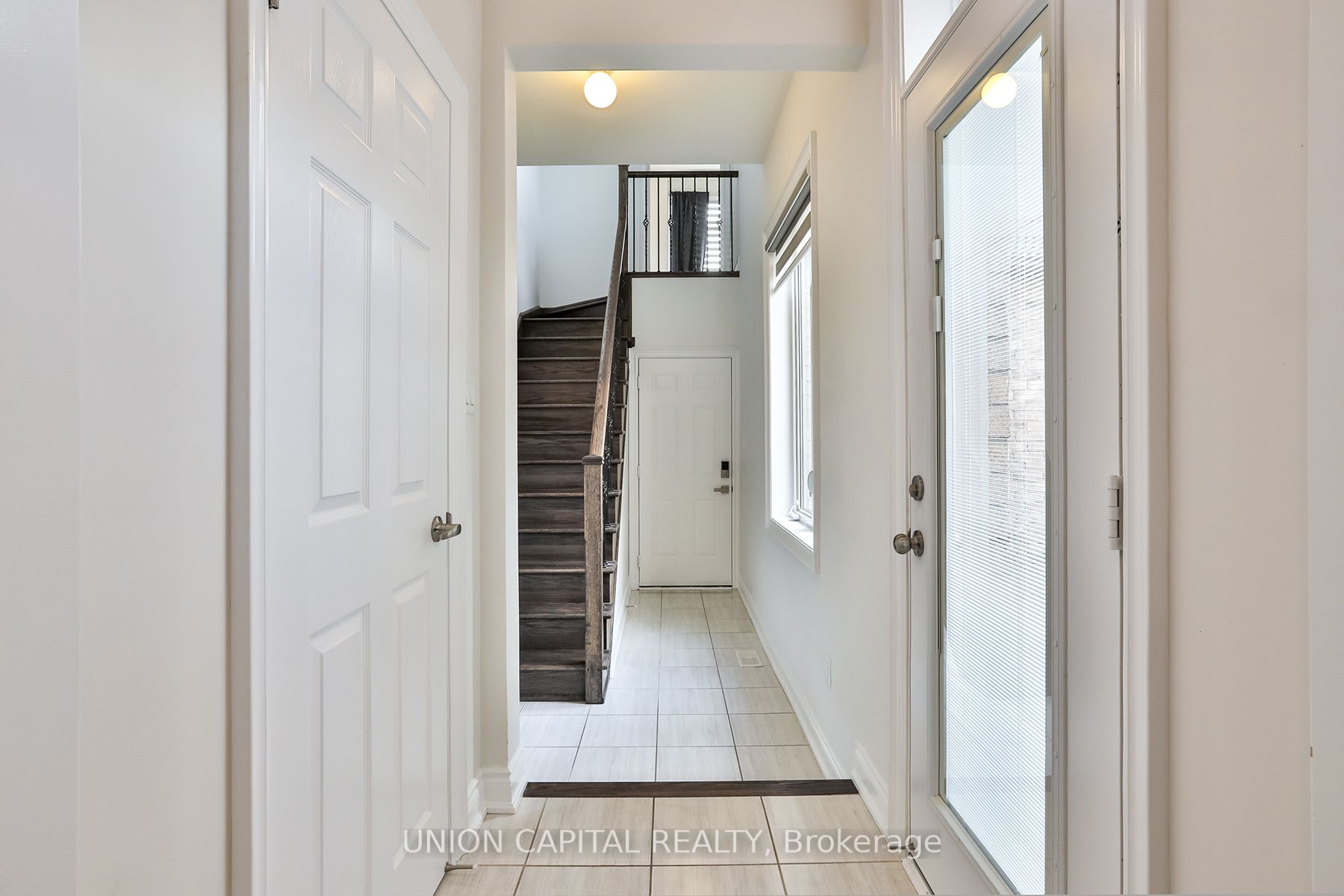 19 Applegate Dr