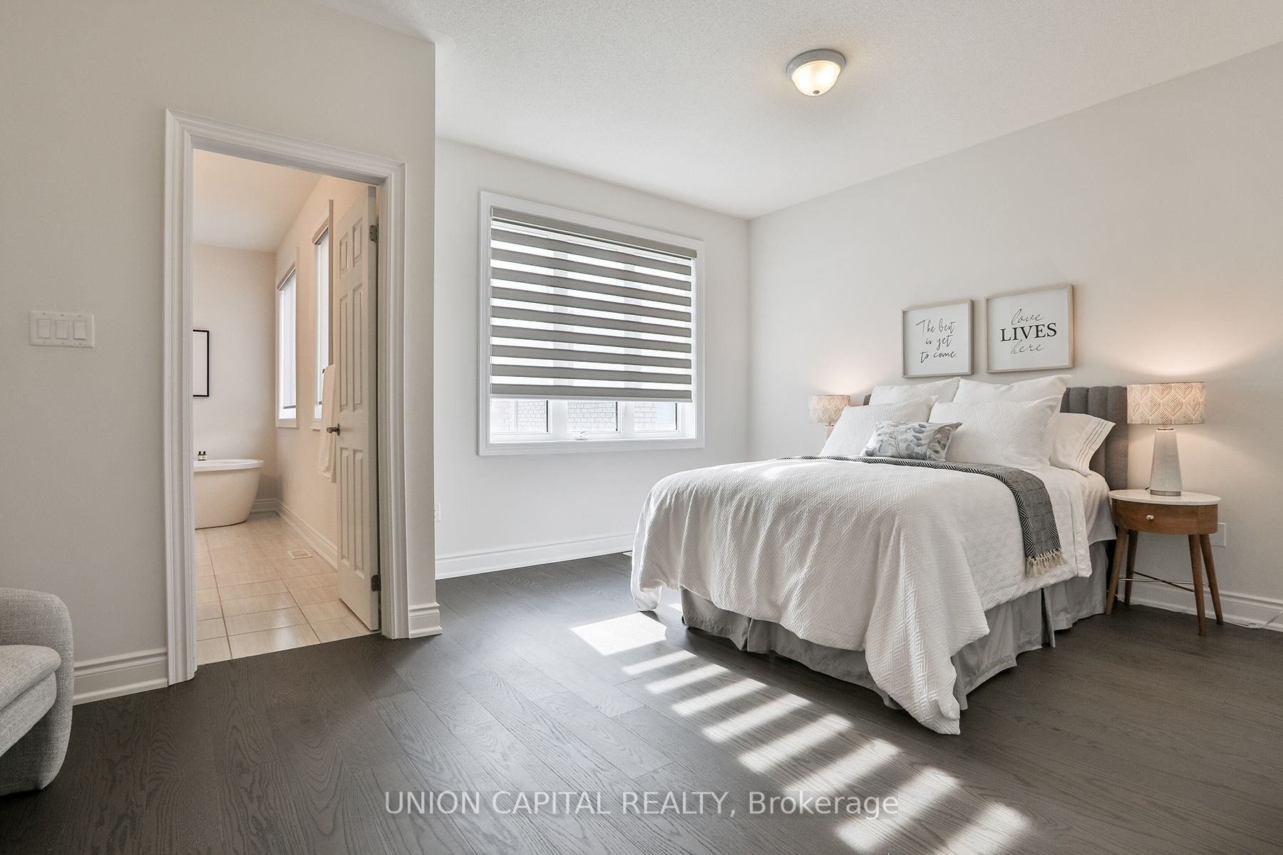 19 Applegate Dr