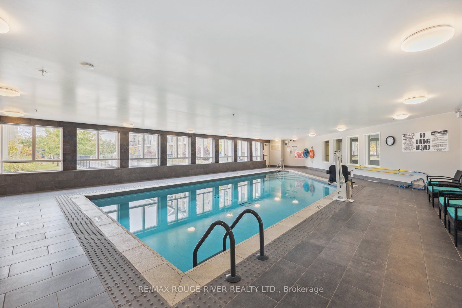 481 Rupert Ave, #405