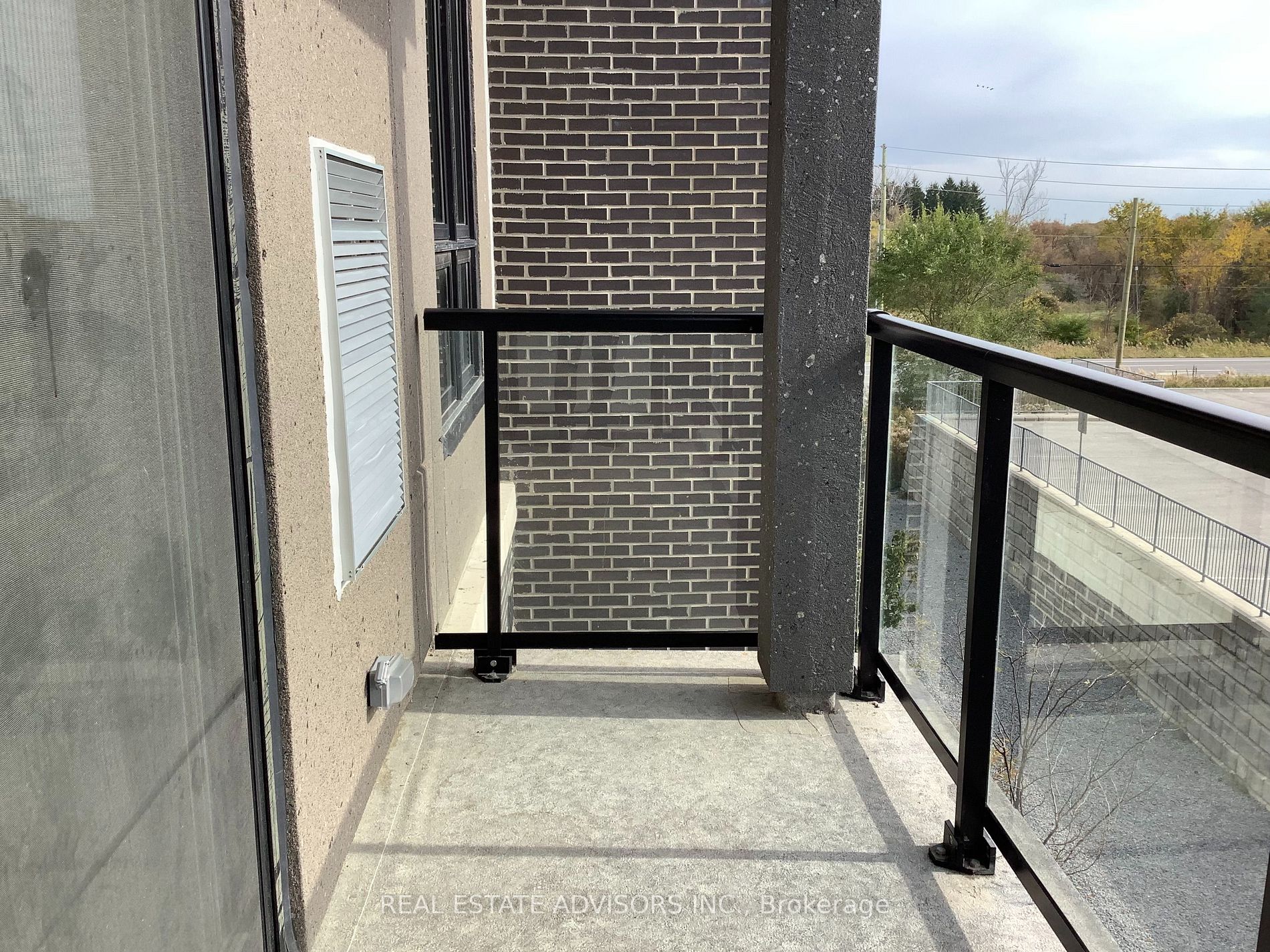 9700 Ninth Line, #315