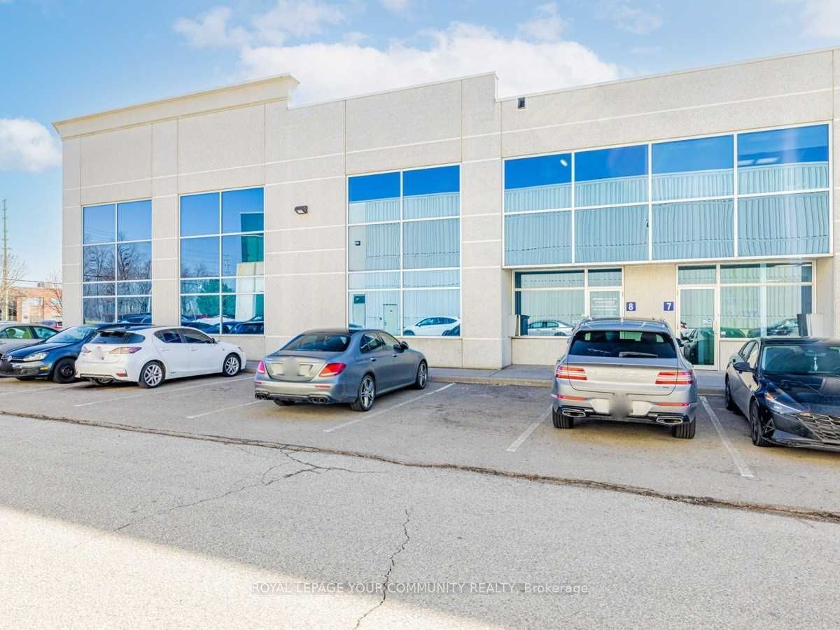 8888 Keele St, #8