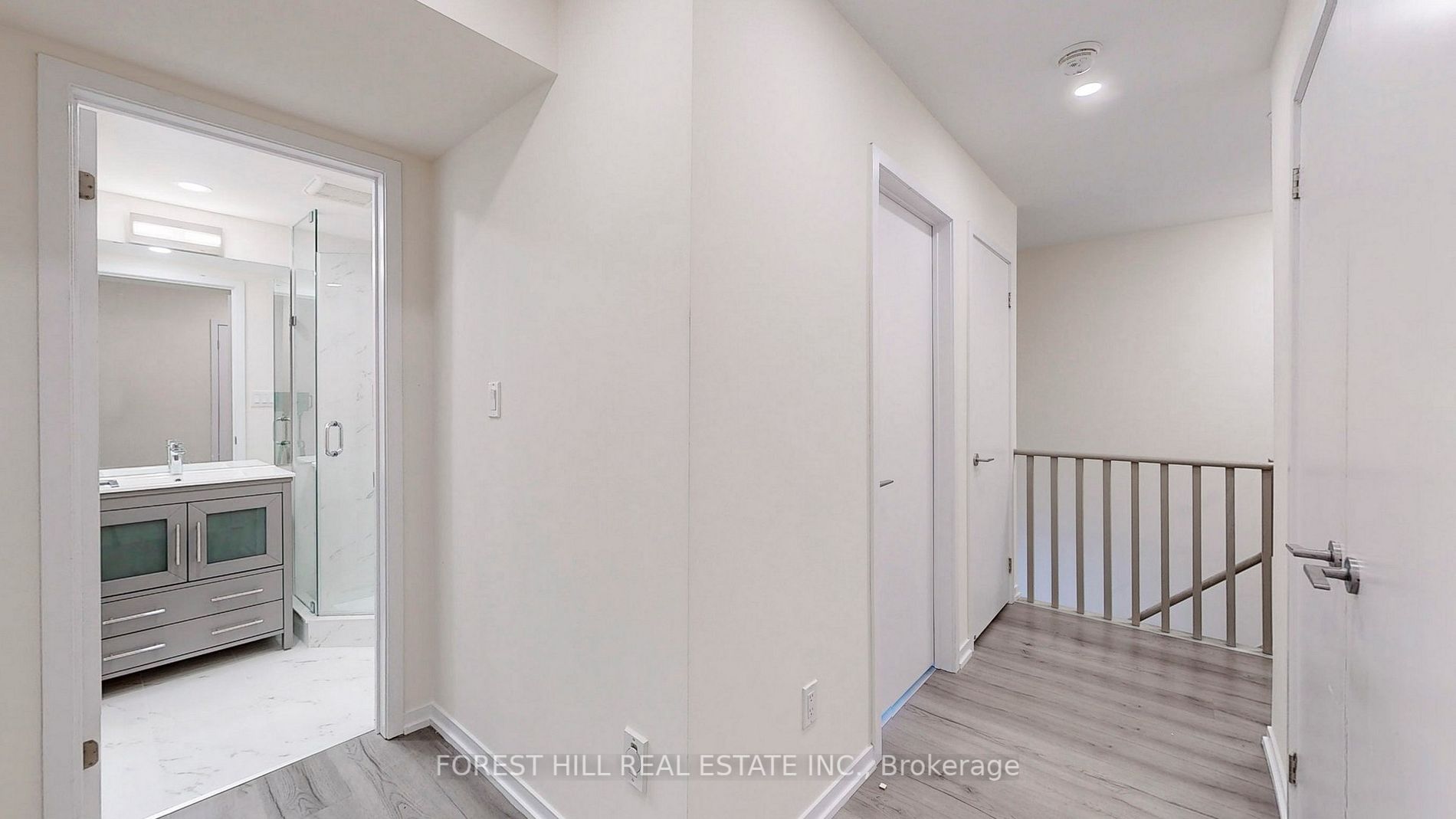 26 Bruce St, #C-33