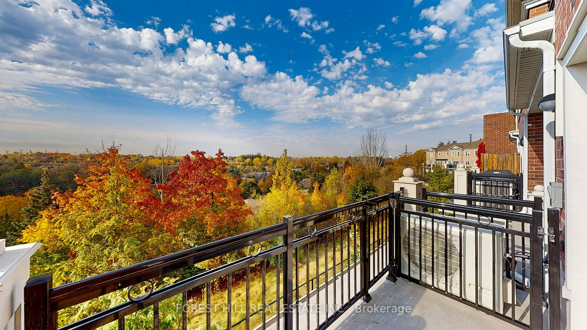 26 Bruce St, #C-33
