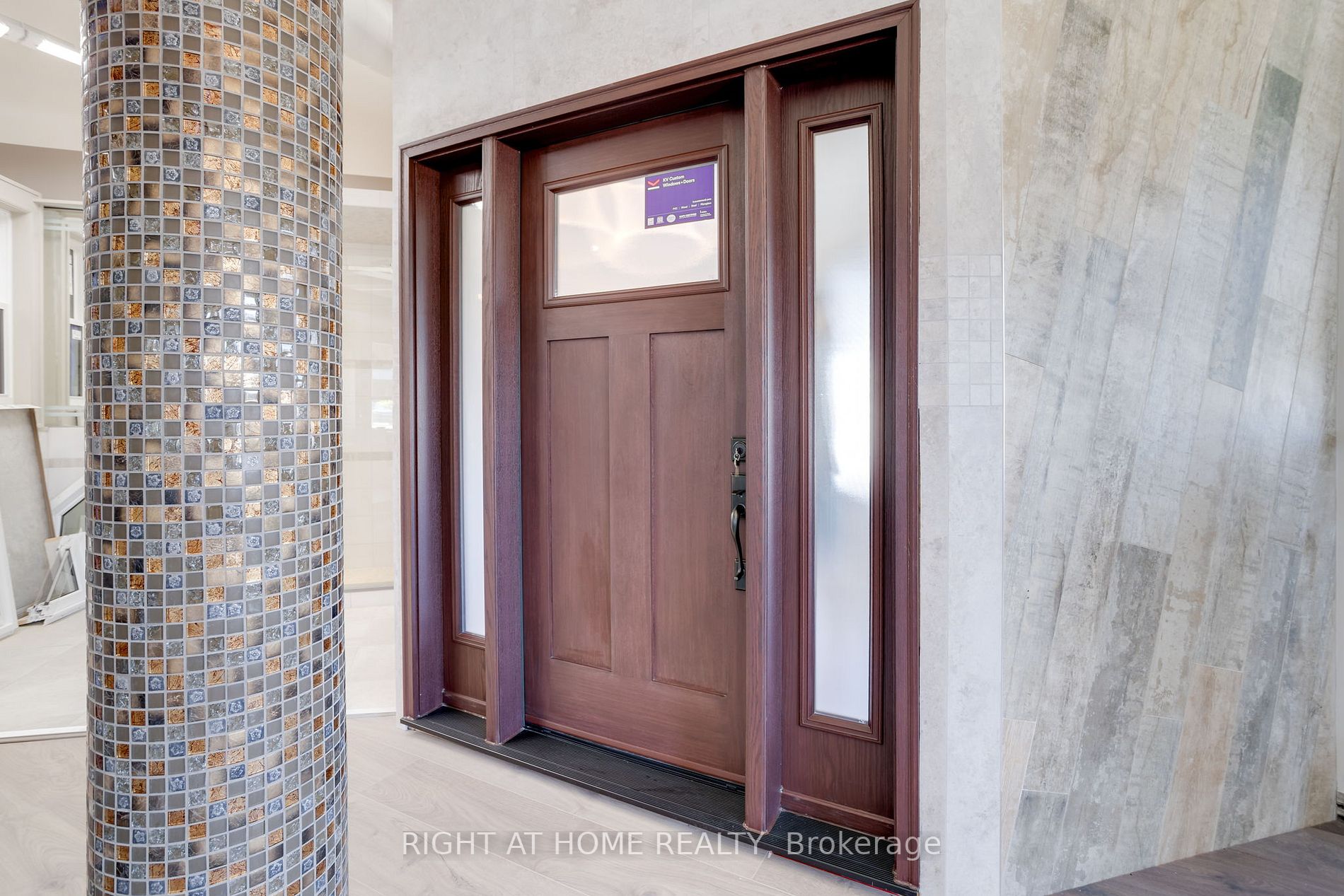 160 Wellington St, #2