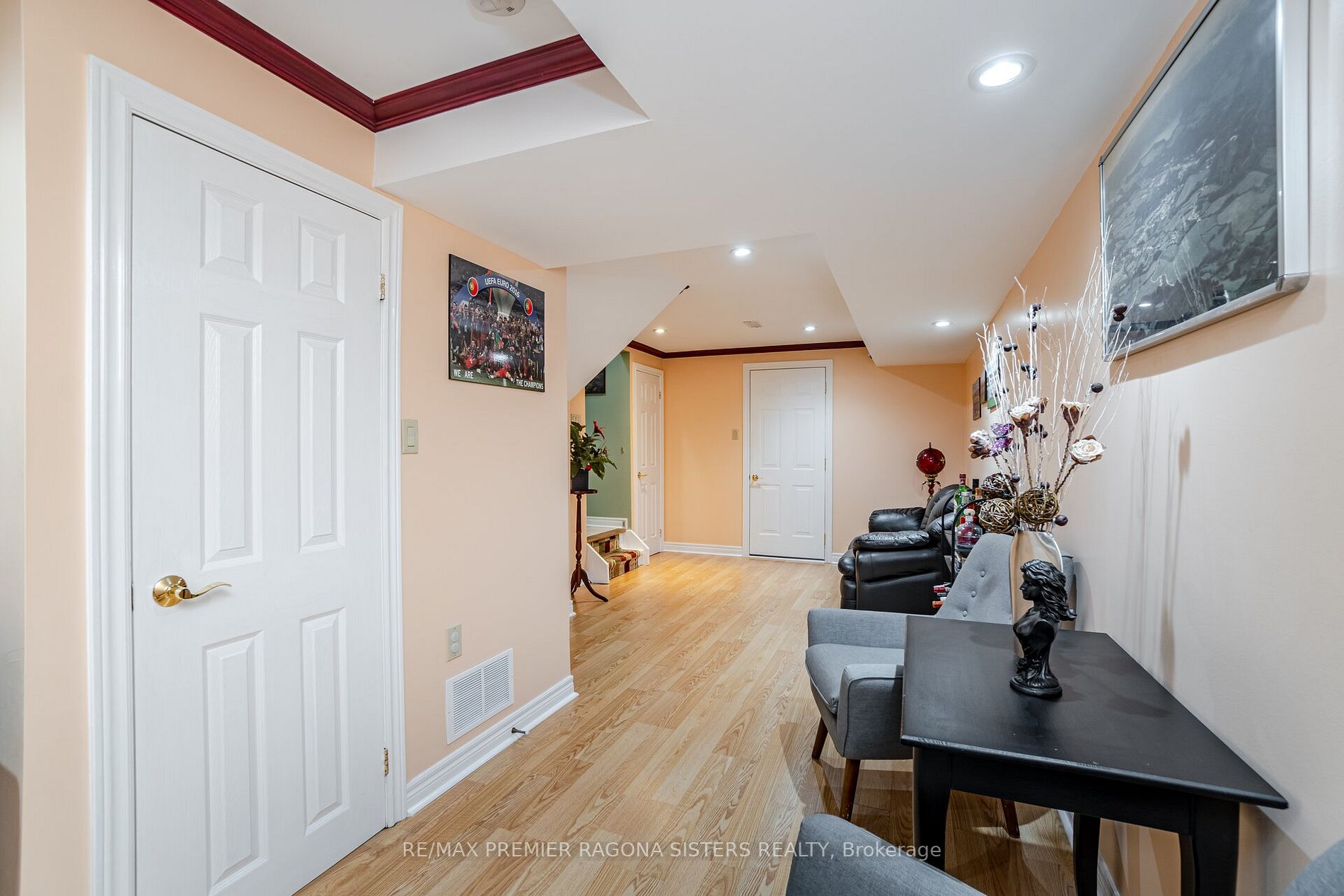 57 Ten Oaks Blvd