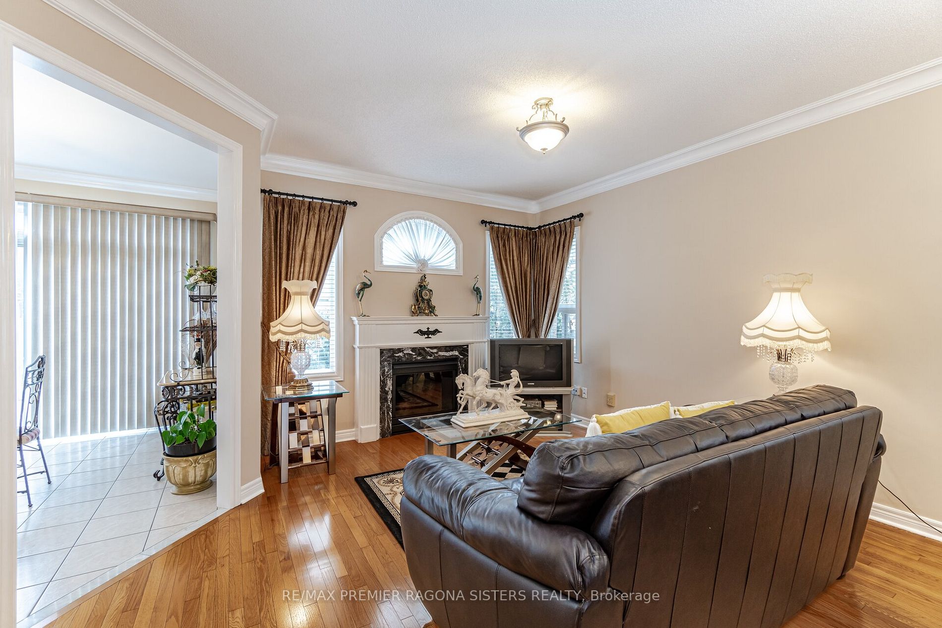 57 Ten Oaks Blvd