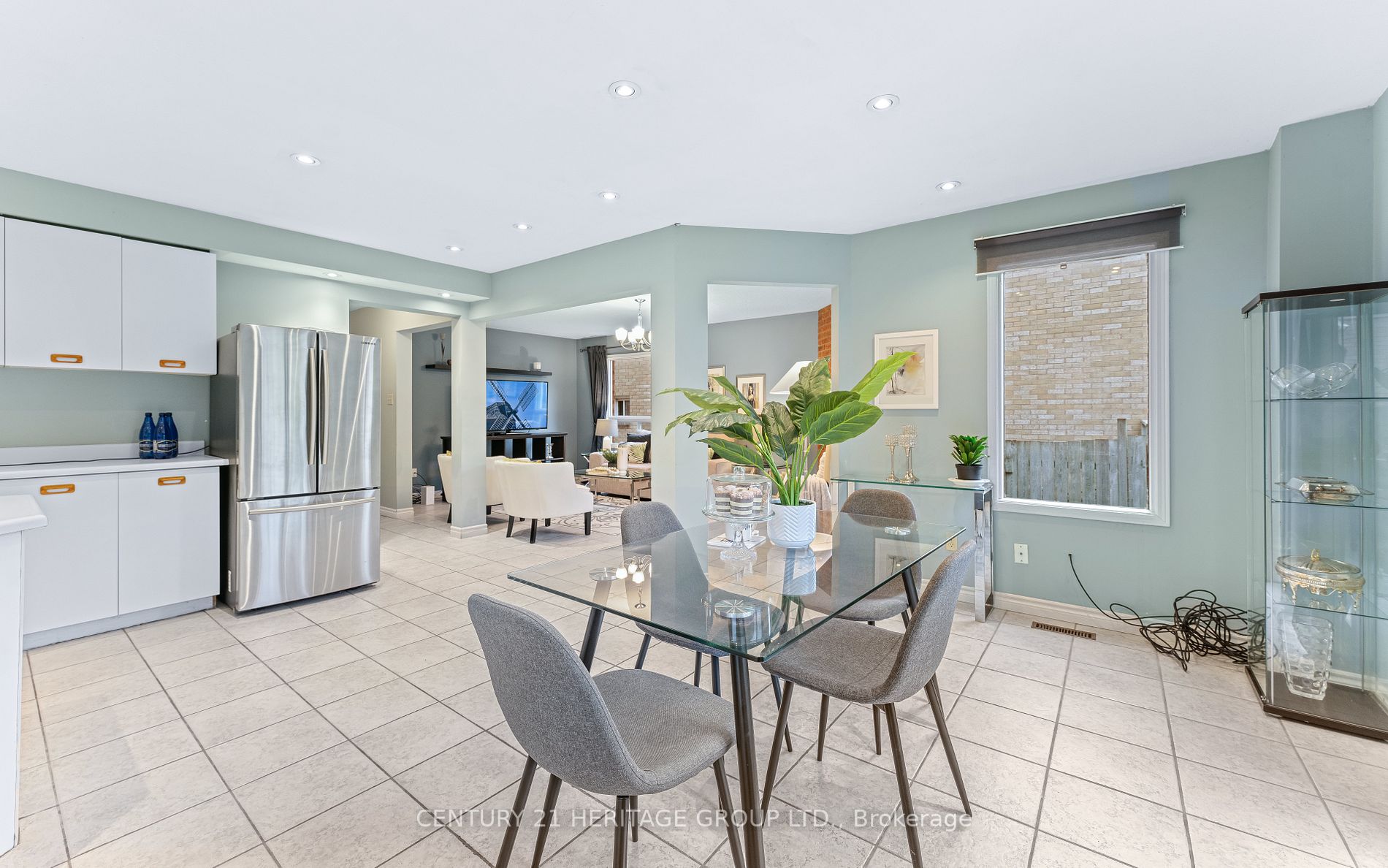 46 Squire Drive