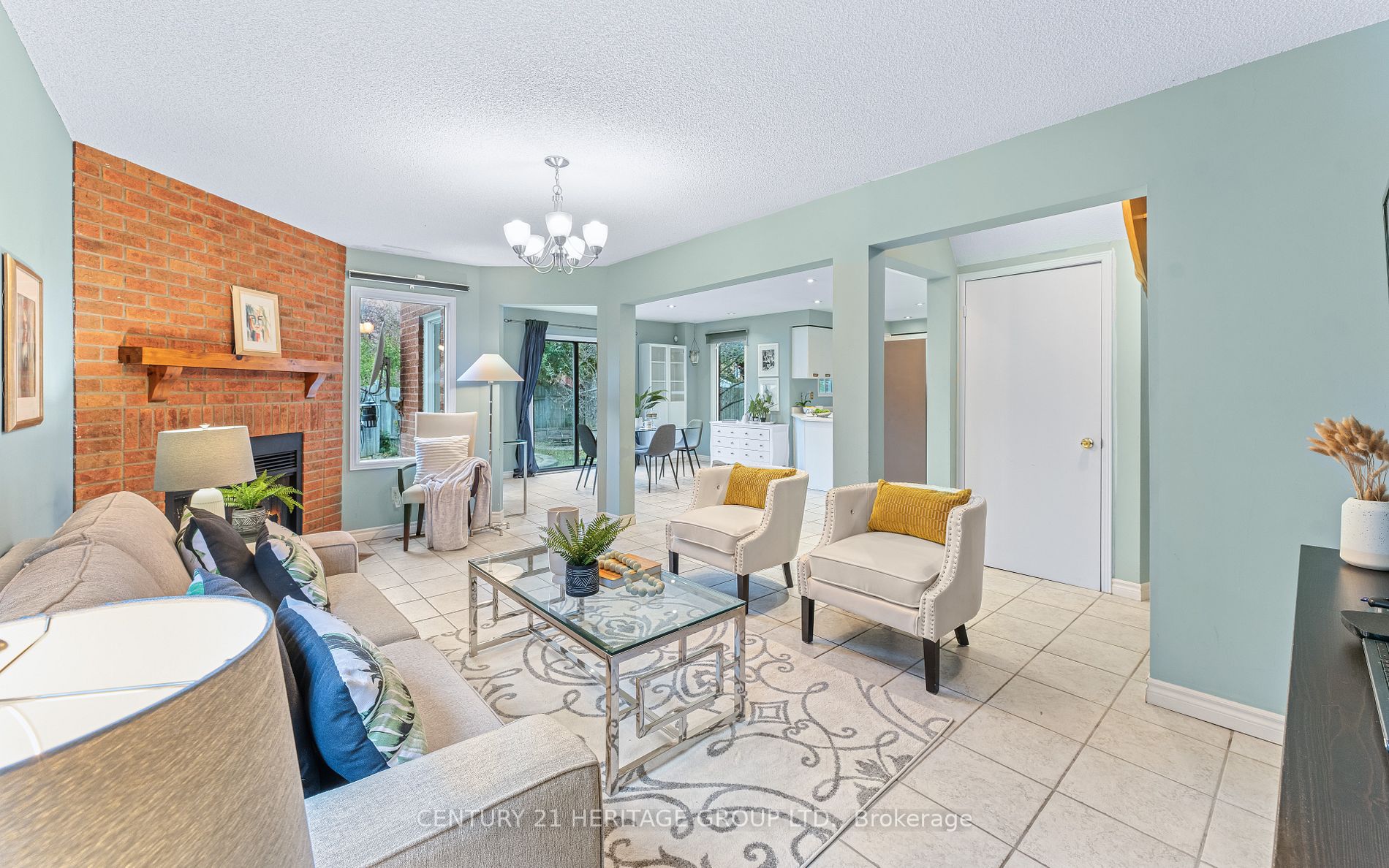 46 Squire Drive
