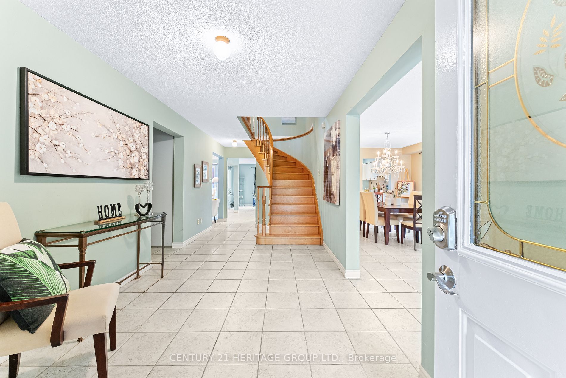 46 Squire Drive