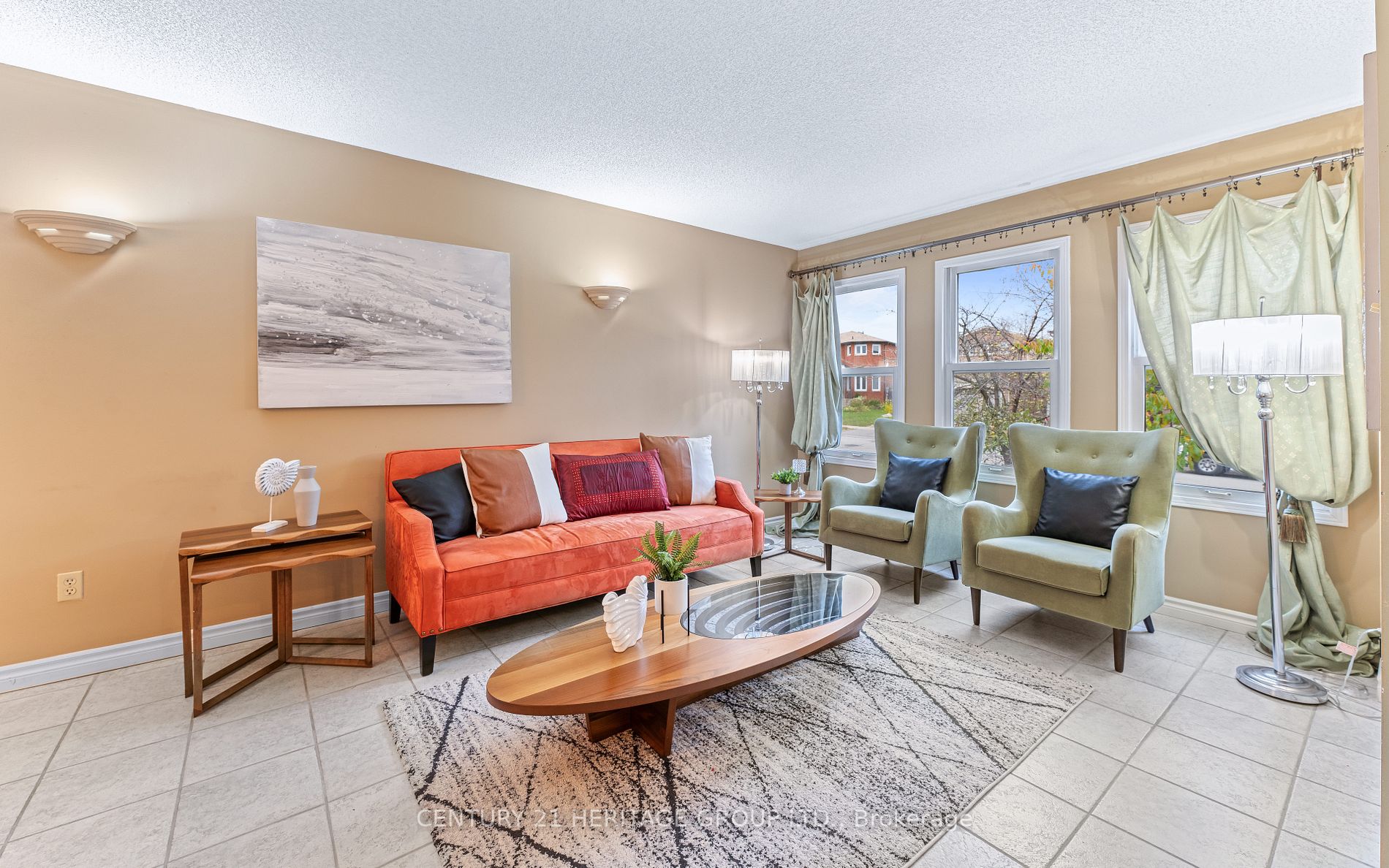 46 Squire Drive