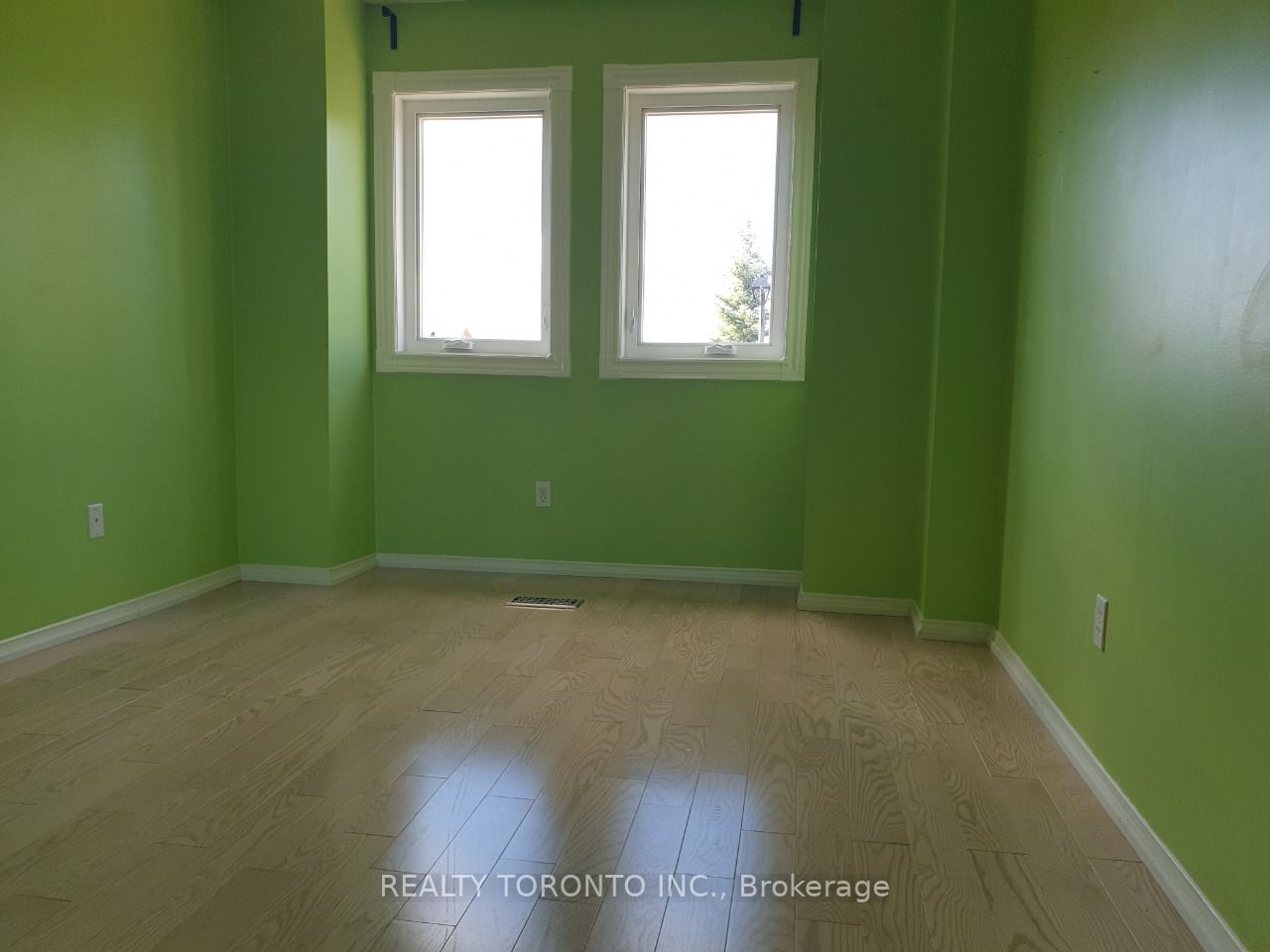 150 Baywell Cres