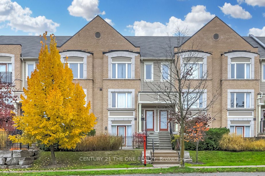 271 John West Way, #7