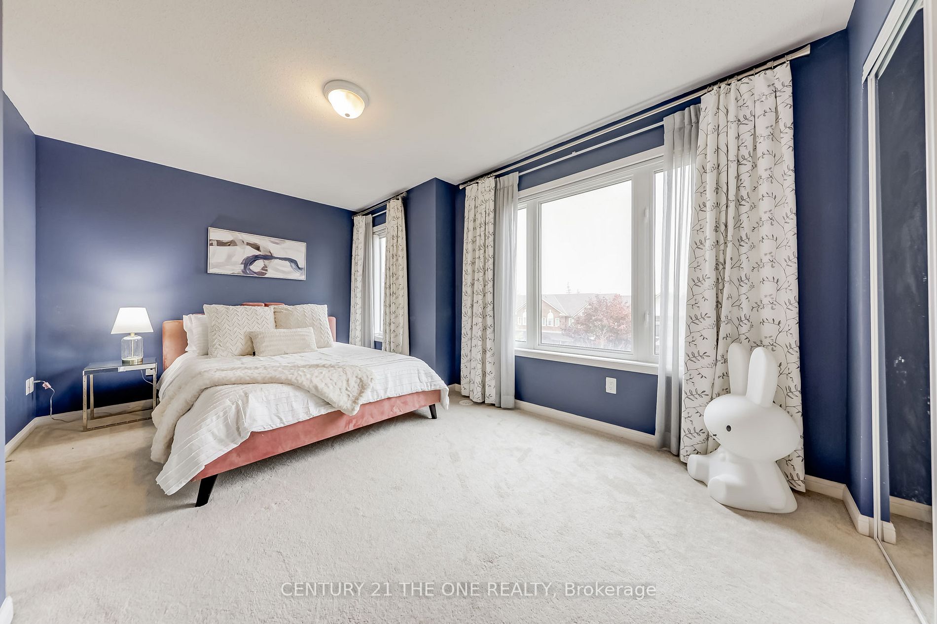 271 John West Way, #7