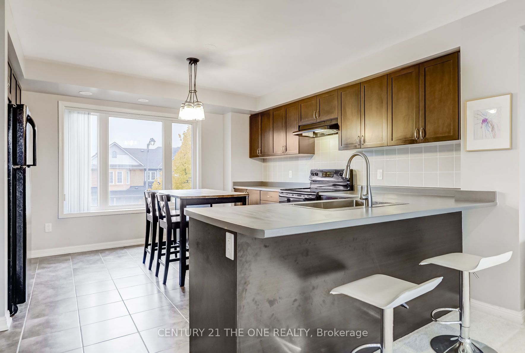 271 John West Way, #7