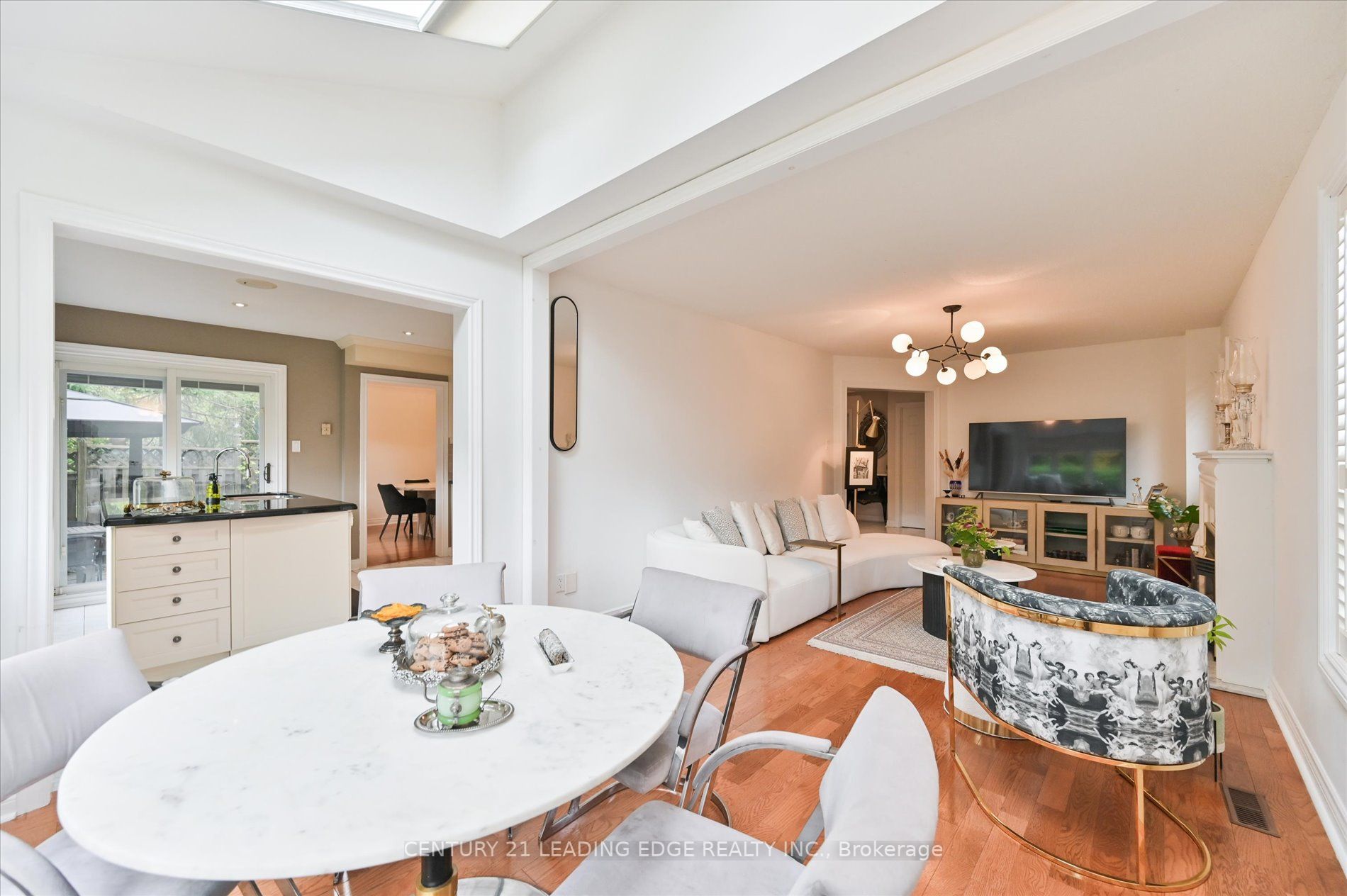 227 Timpson Dr