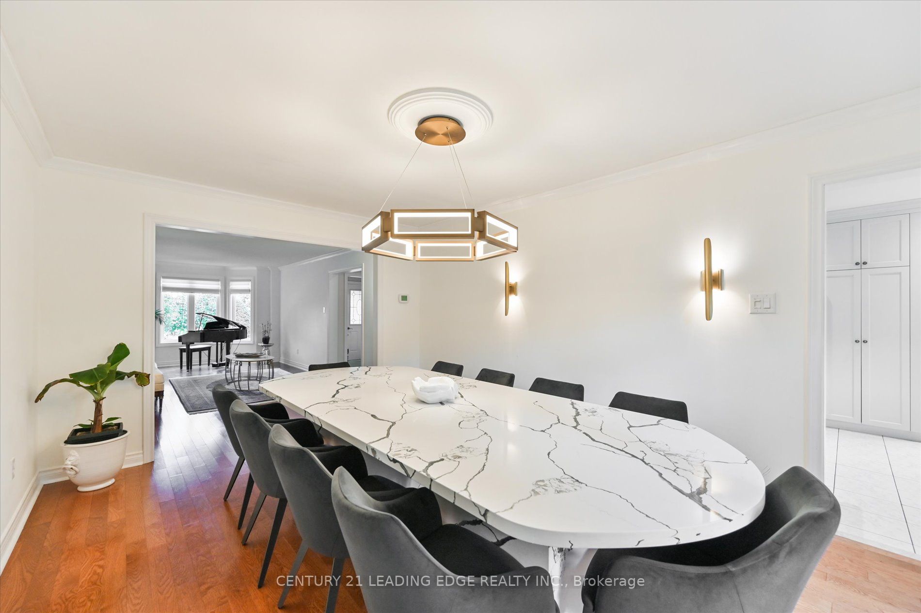 227 Timpson Dr