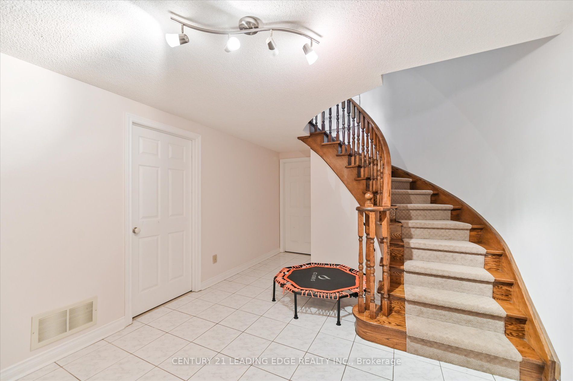 227 Timpson Dr