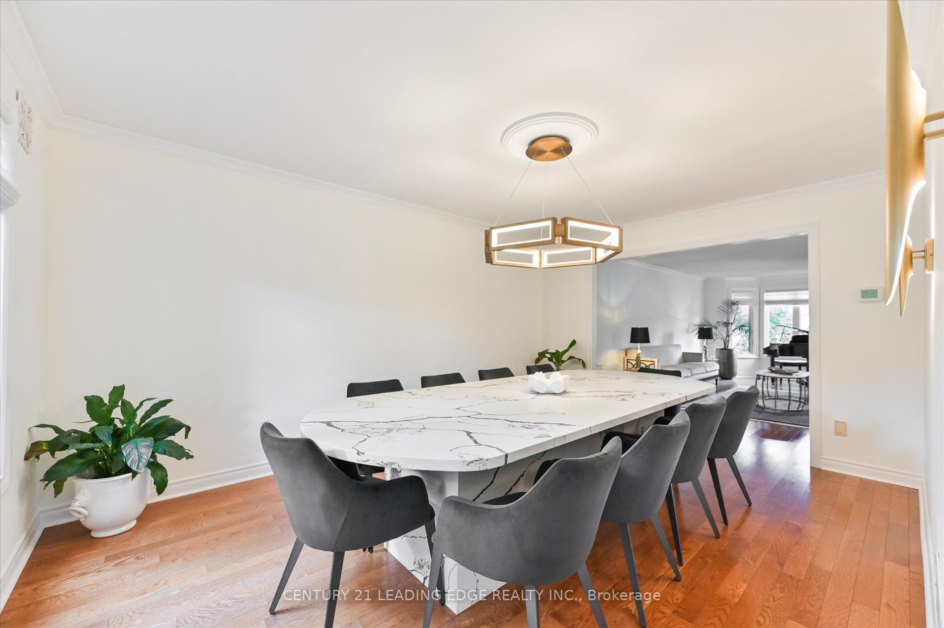 227 Timpson Dr