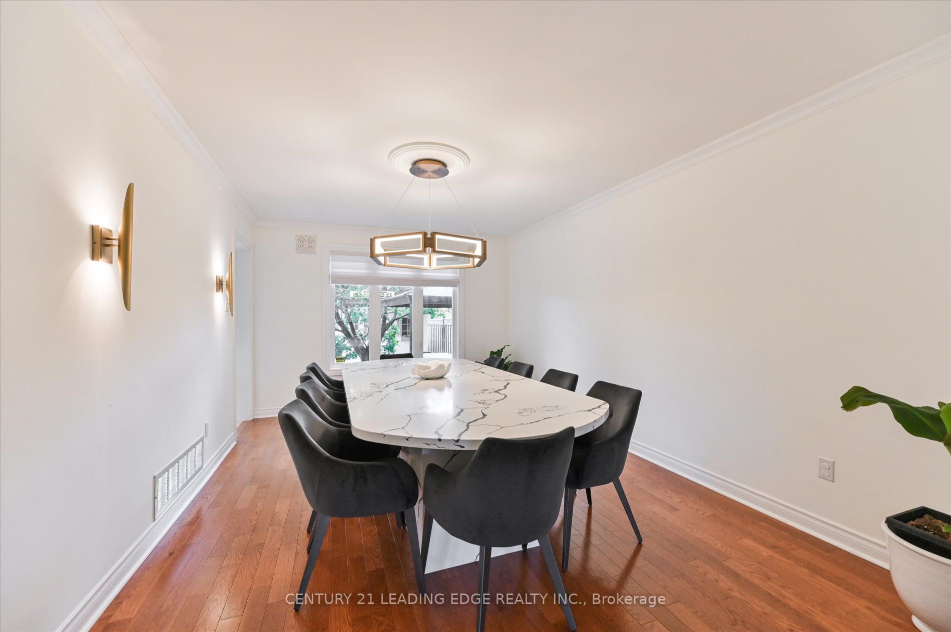 227 Timpson Dr