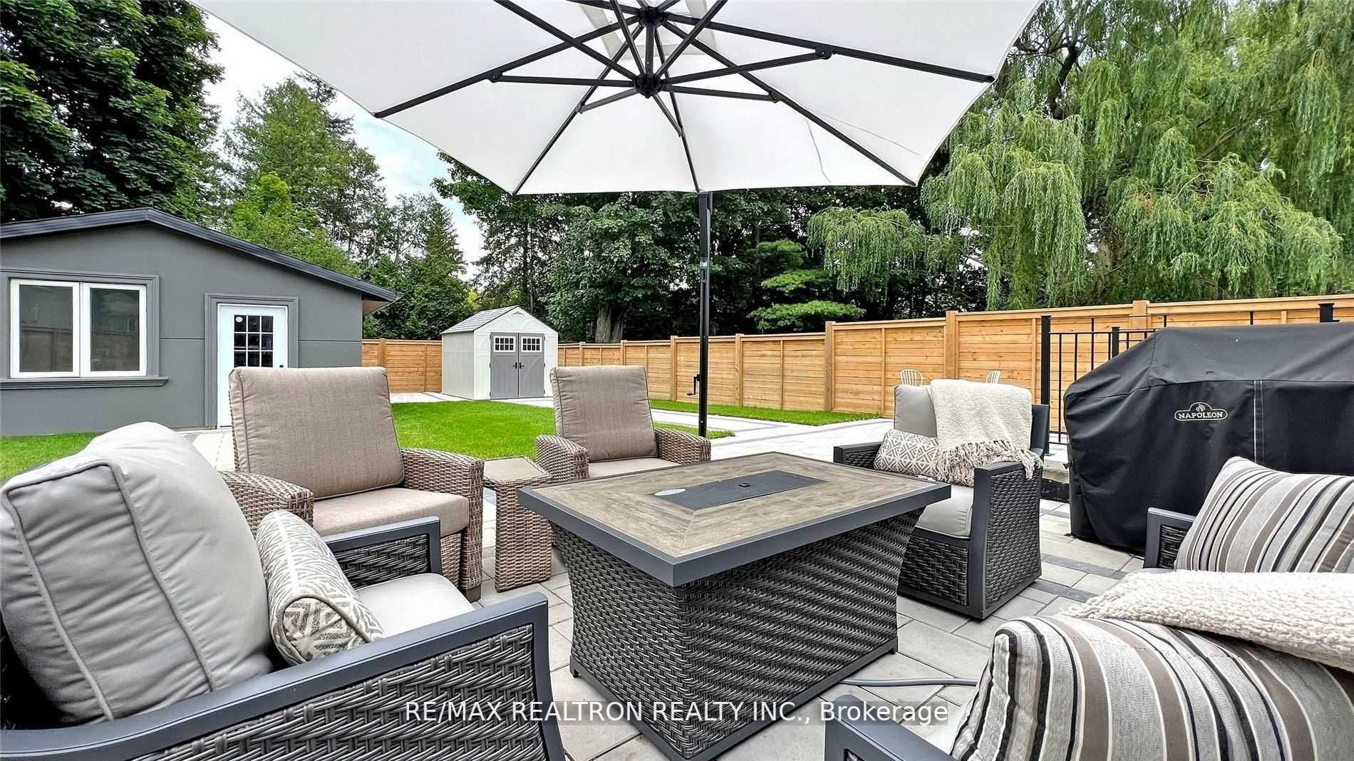 111 Evahill Crescent