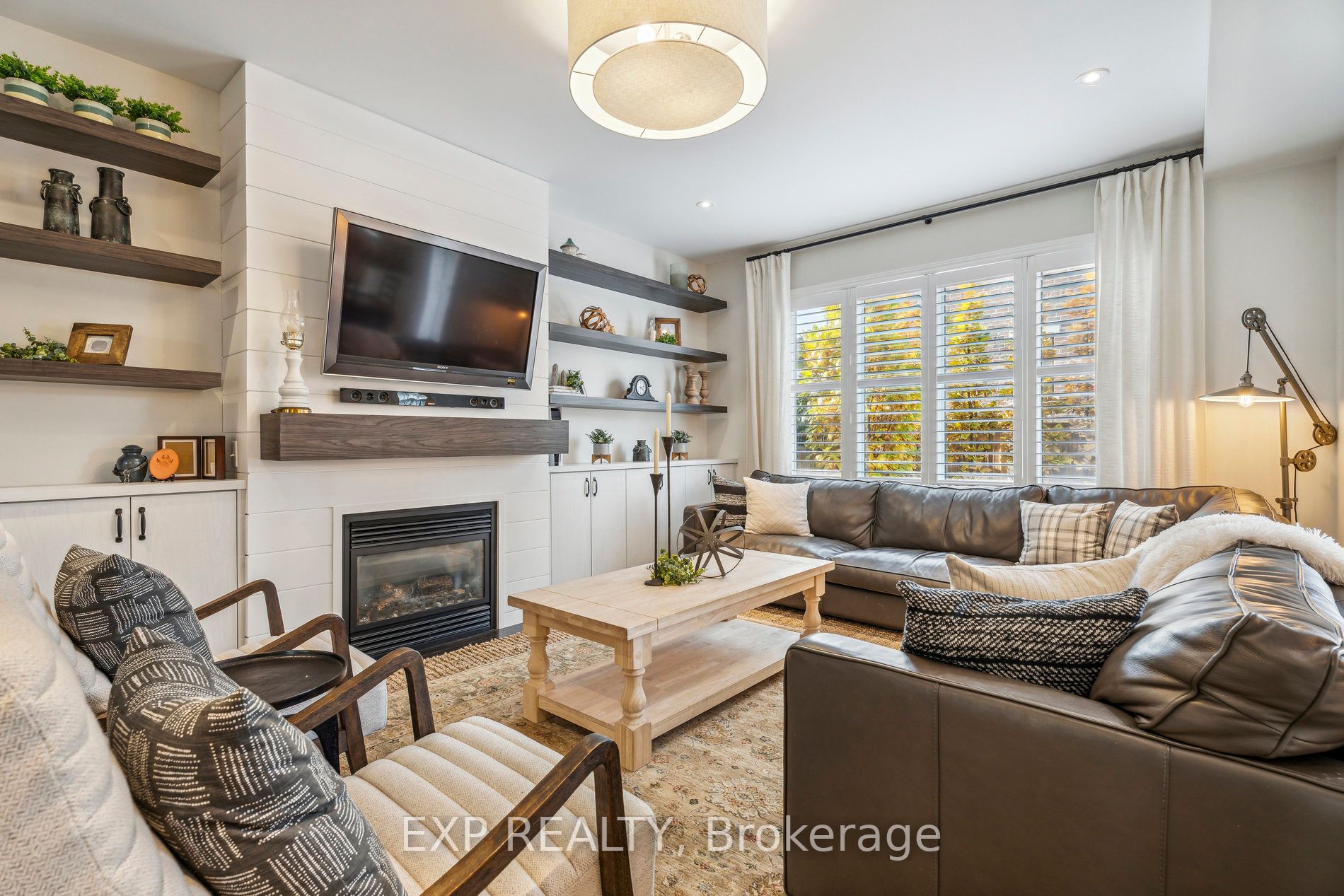 1061 Wilbur Pipher Circle