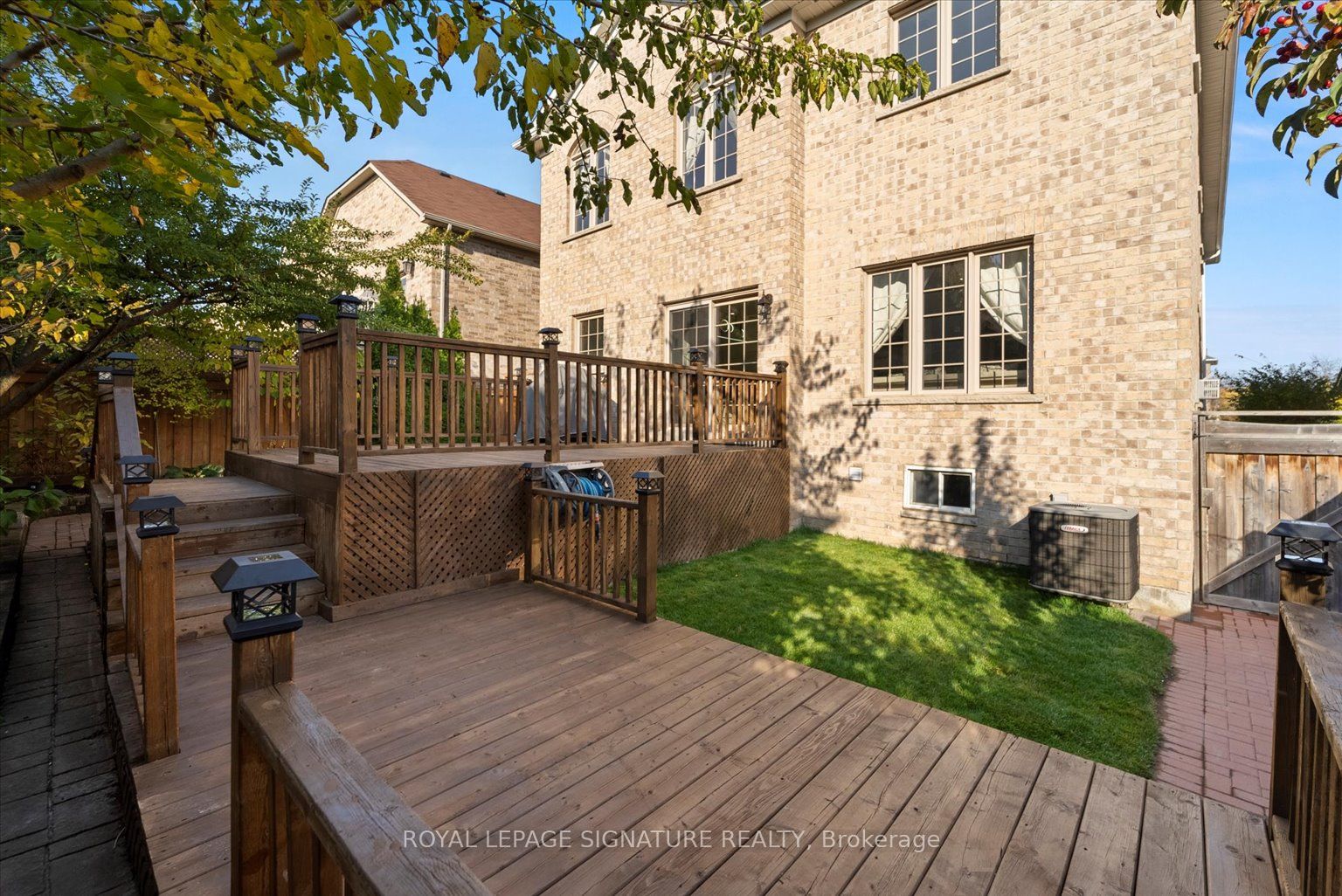 143 Queen Filomena Ave