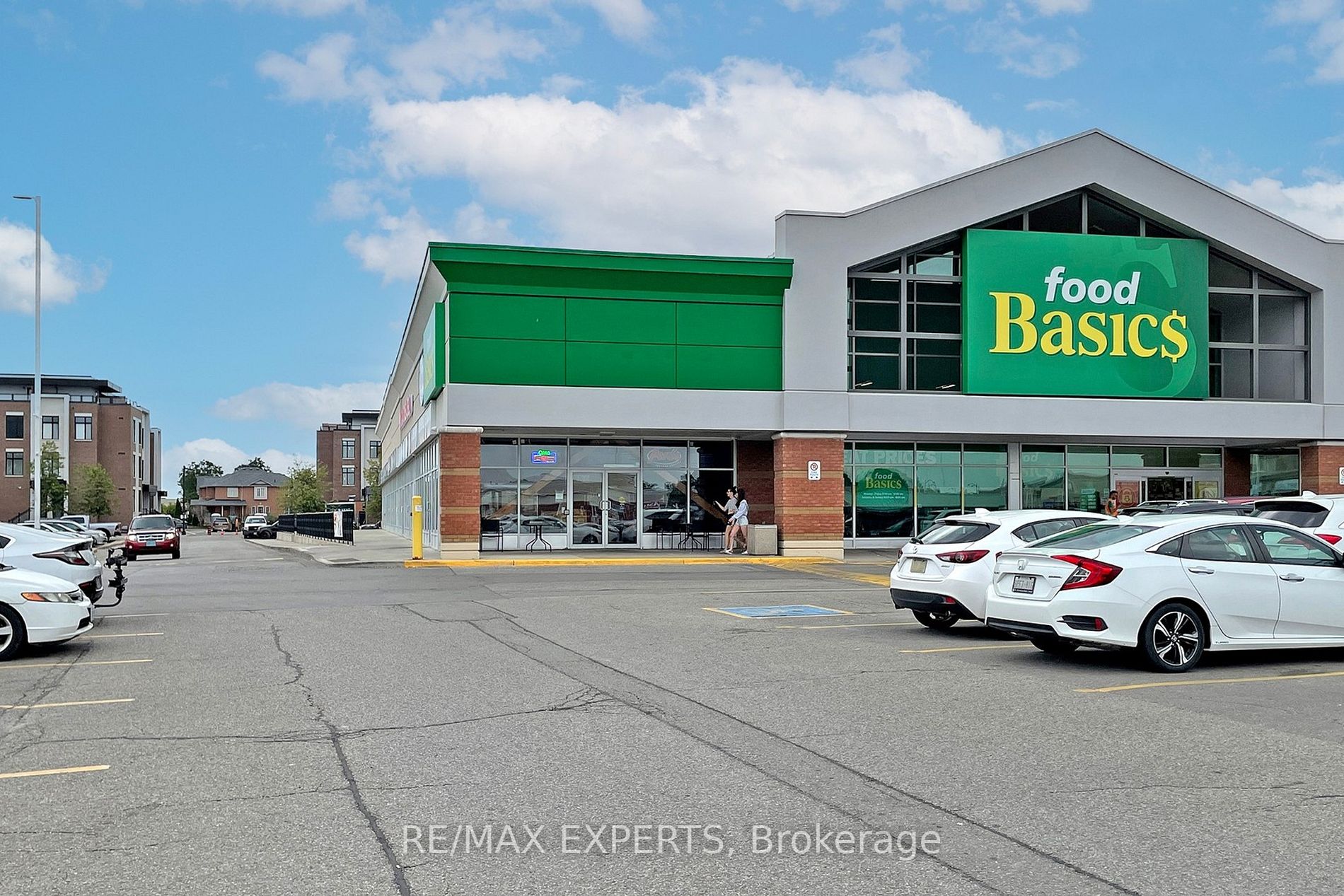 9560 Islington Ave, #114