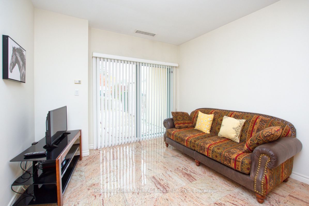 33 Wallace St, #115