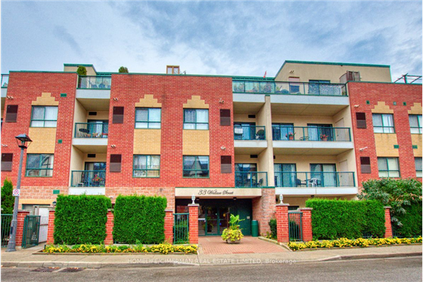 33 Wallace St, Vaughan