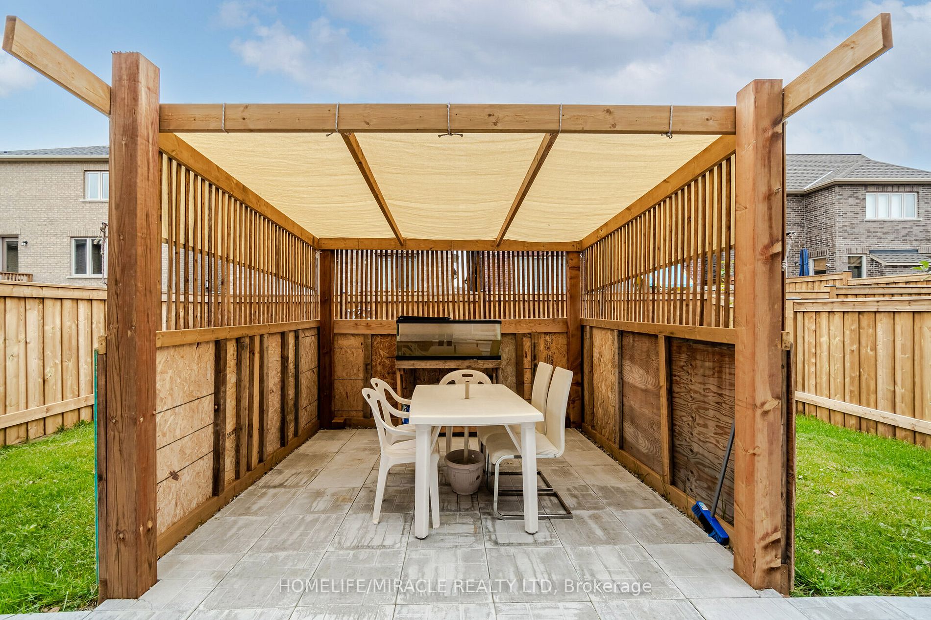 178 Stevenson Cres