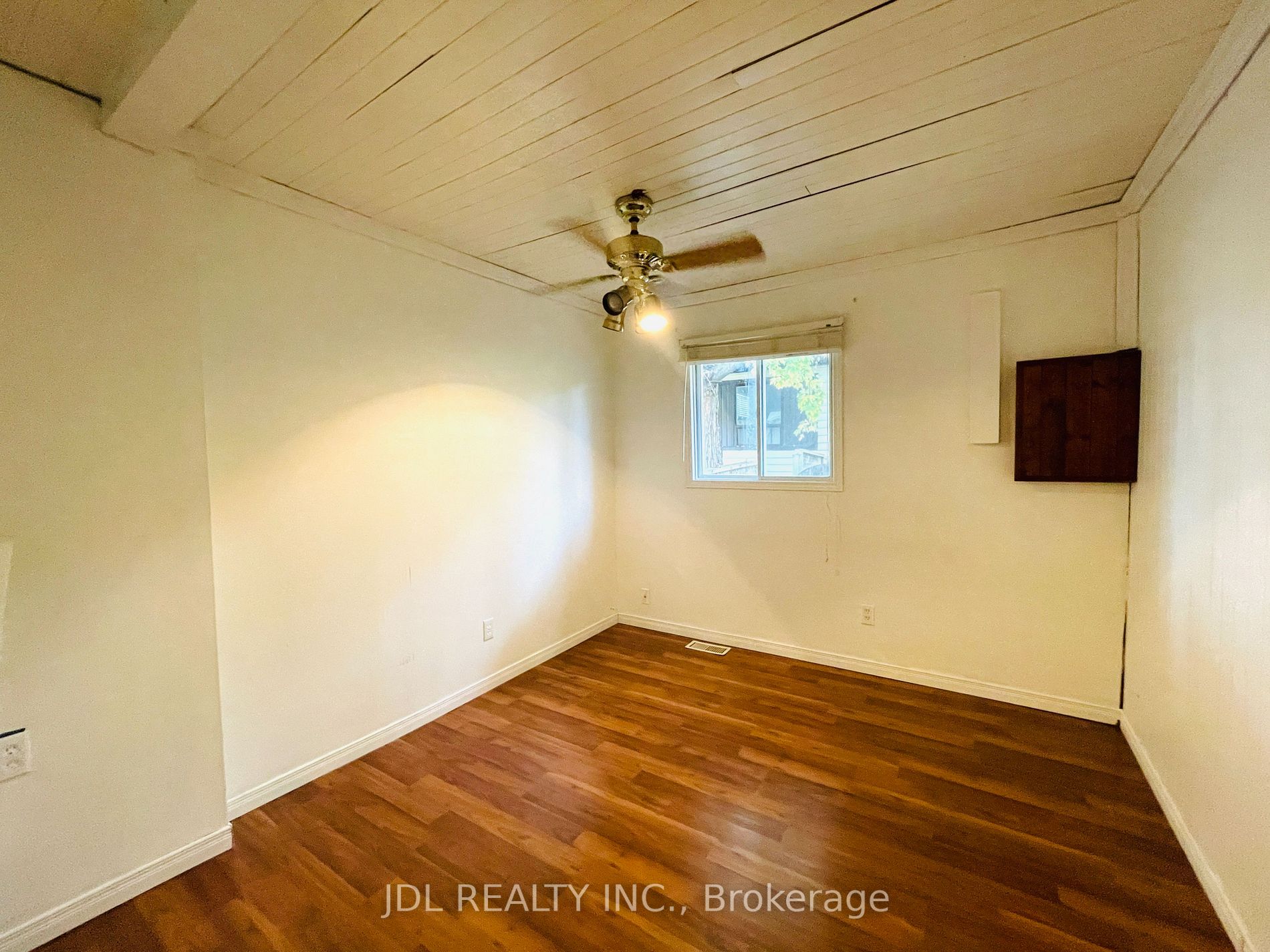 191 Beach Road