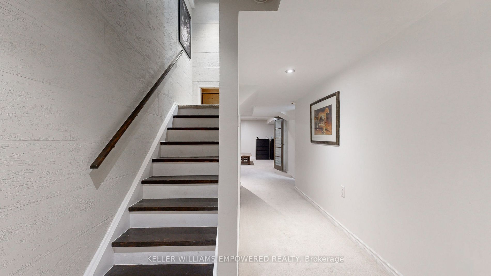 229 Stonebriar Dr