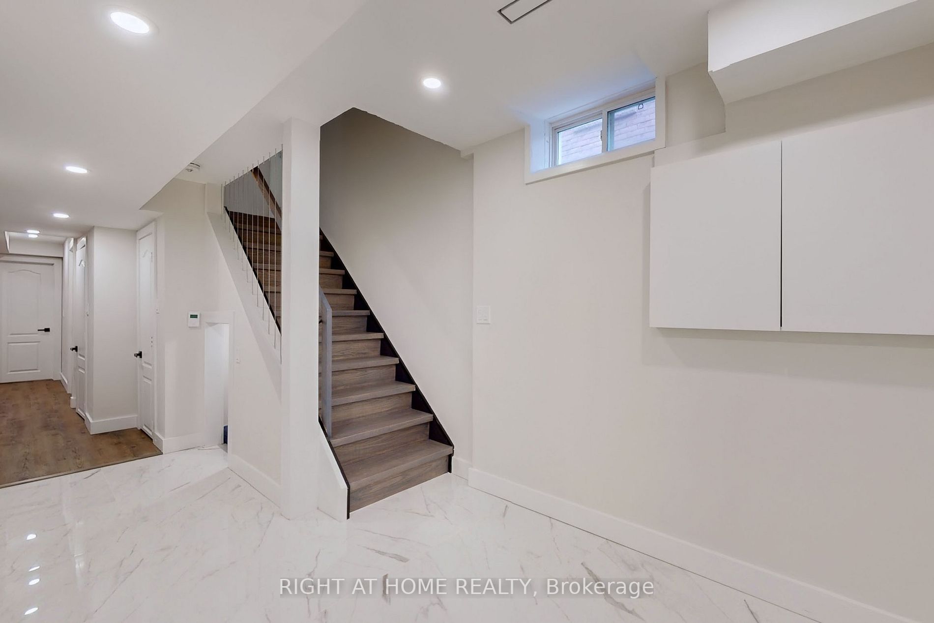 83 Banbrooke Cres