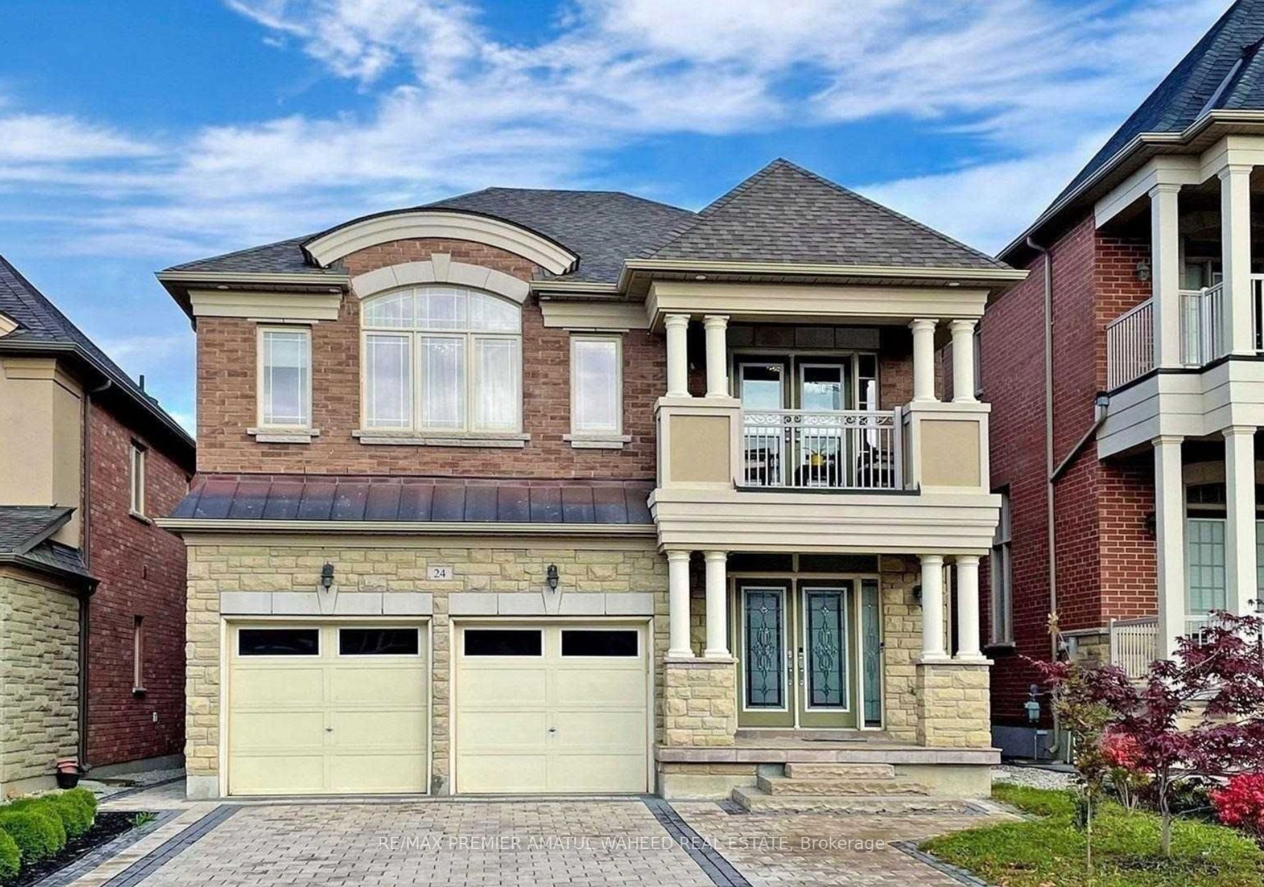 24 Lindbergh Dr