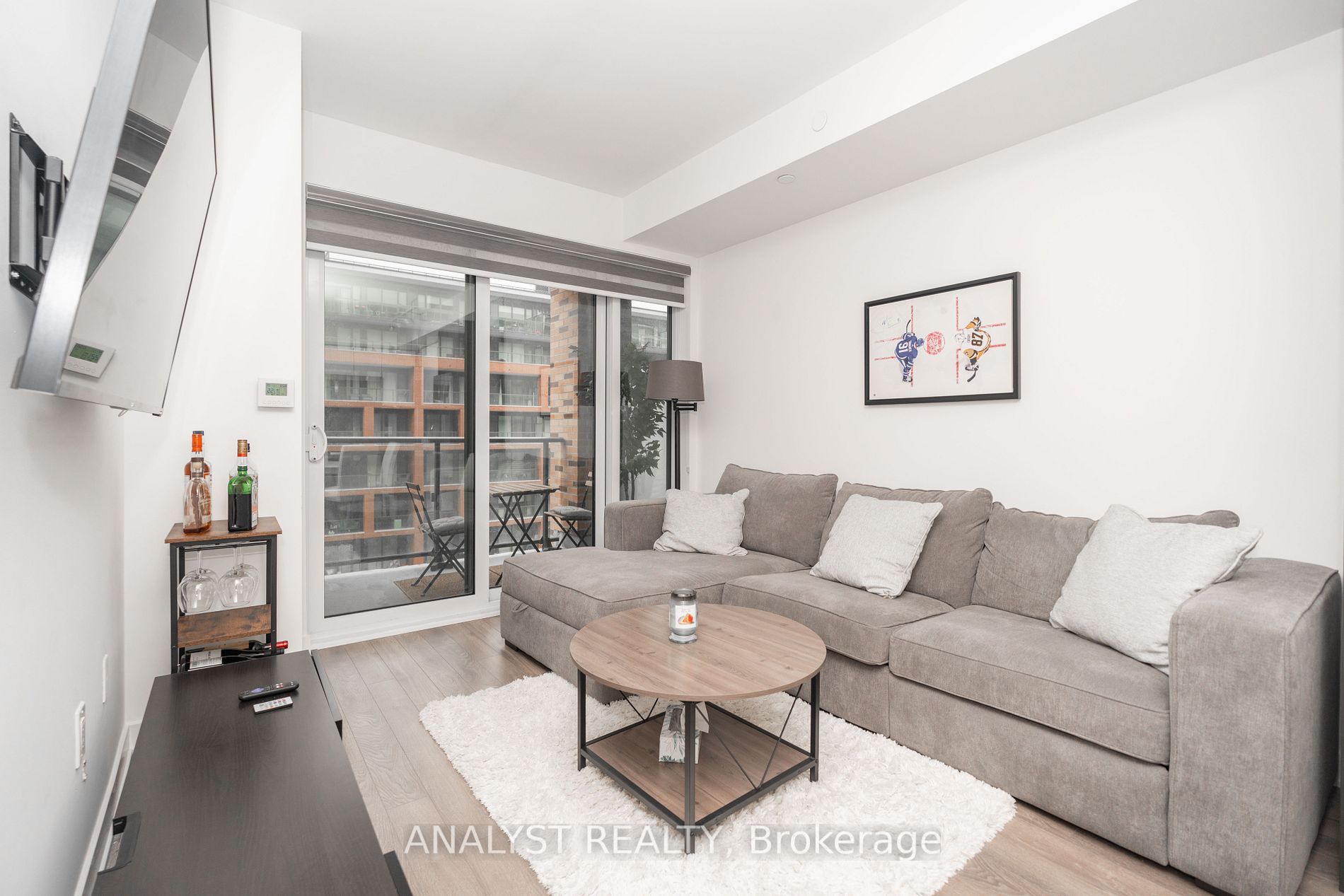 100 Eagle Rock Way, #515