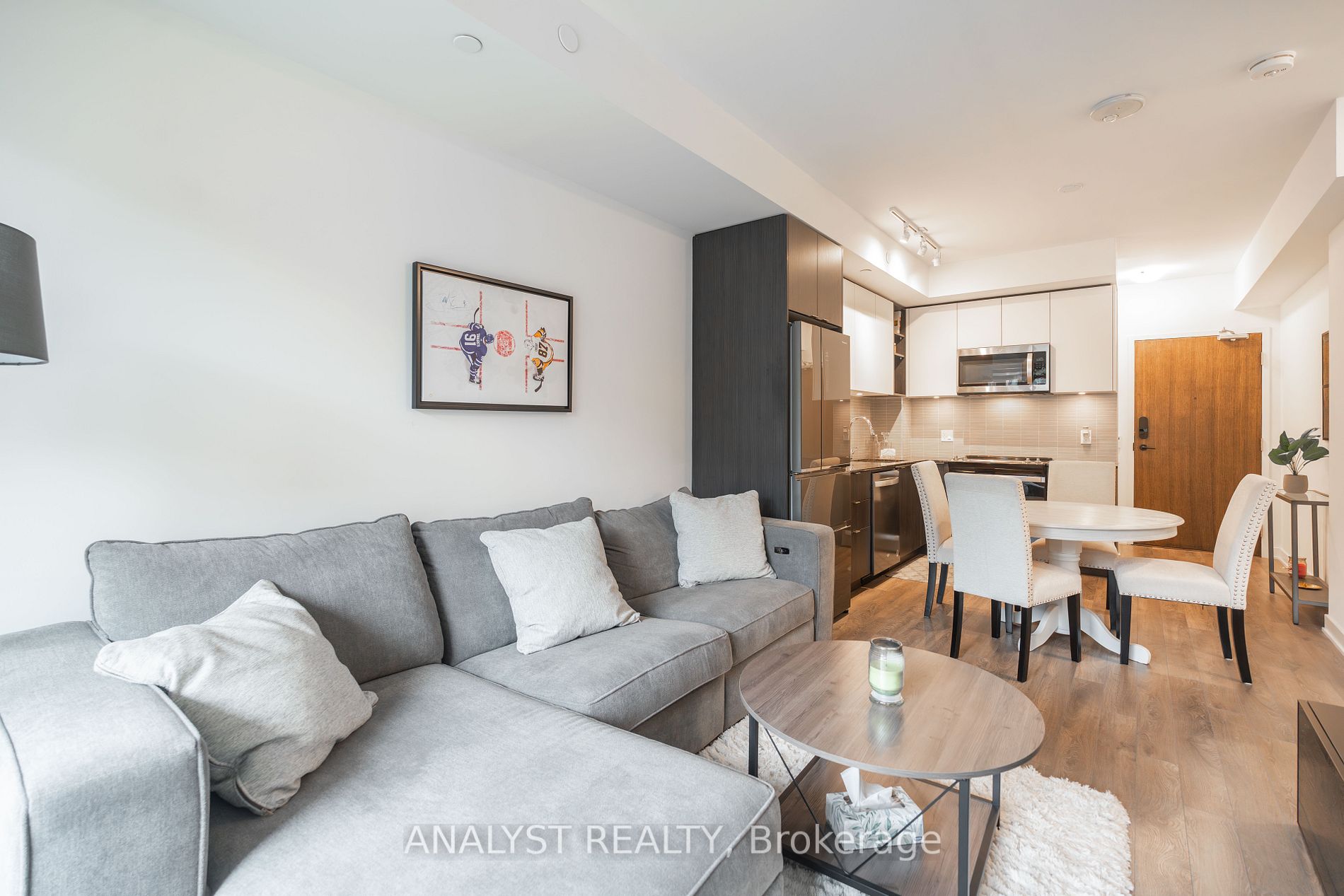 100 Eagle Rock Way, #515