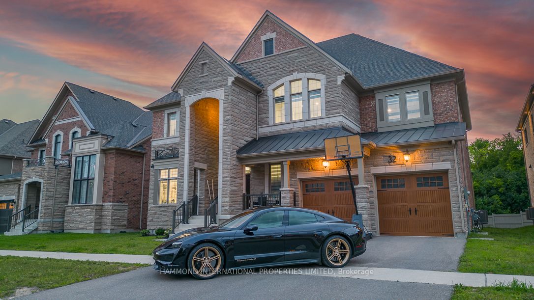 32 Sir Henry Crt