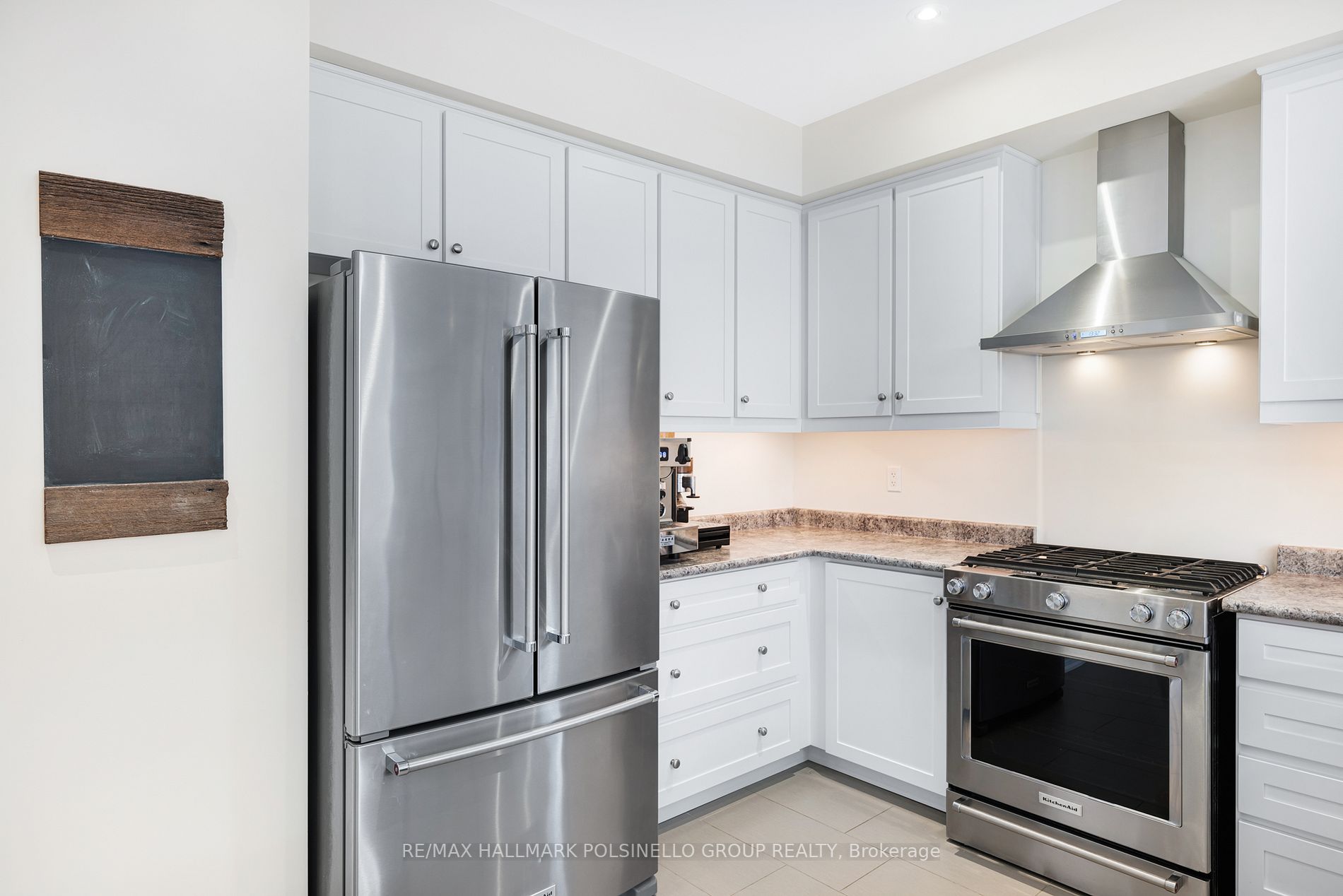 197 Hopkins Cres