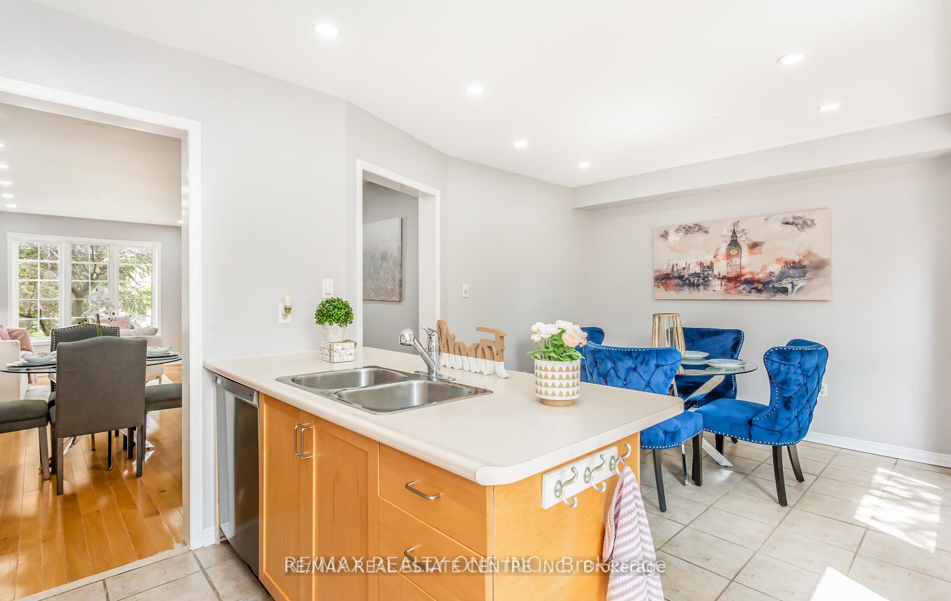 405 Hollandview Tr