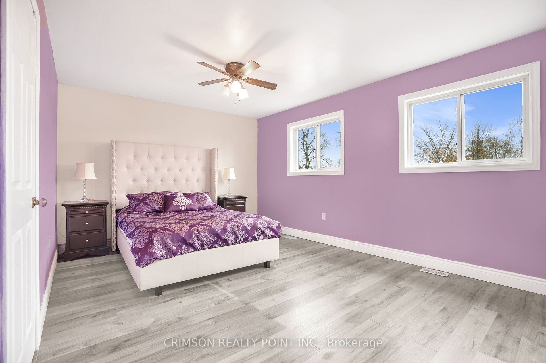 817 Elmwood Rd
