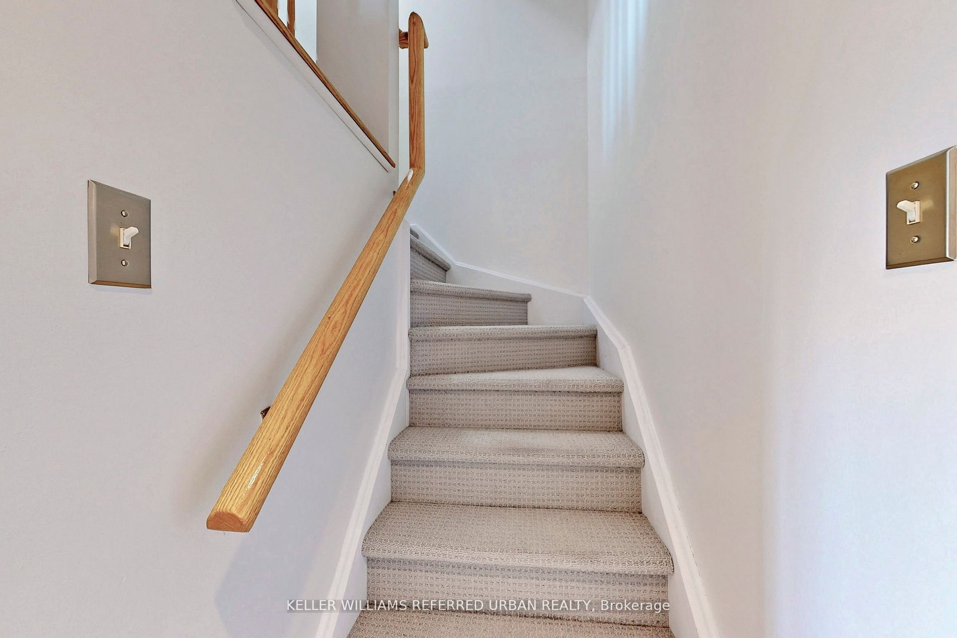 15 Cornell Meadows Avenue, #A206