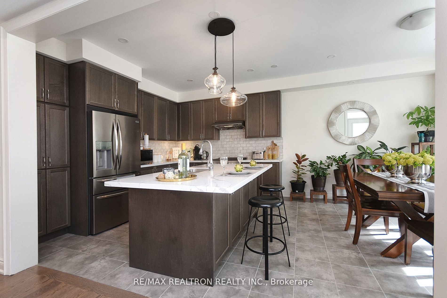 55 Betty May Cres
